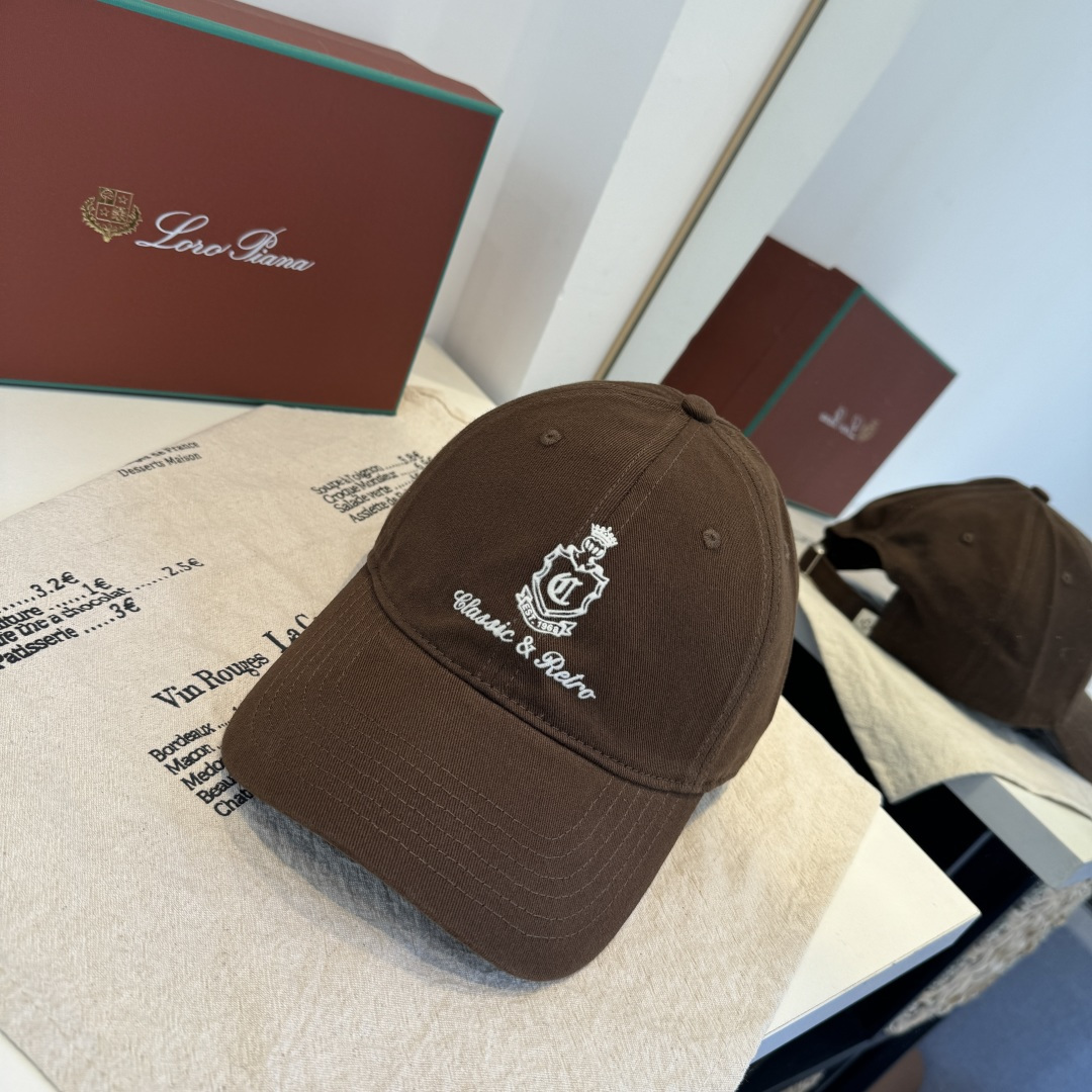LP最新棒球帽 时尚前卫的休闲设计风格，戴上头就是这样好看看哦，做工精细，男女同款！