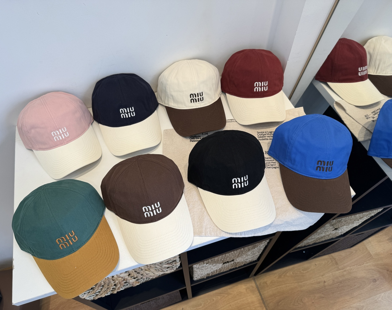 谬谬miumiu 原单春夏新款棒球帽，正品开模订制，原版做工细致质量超赞！