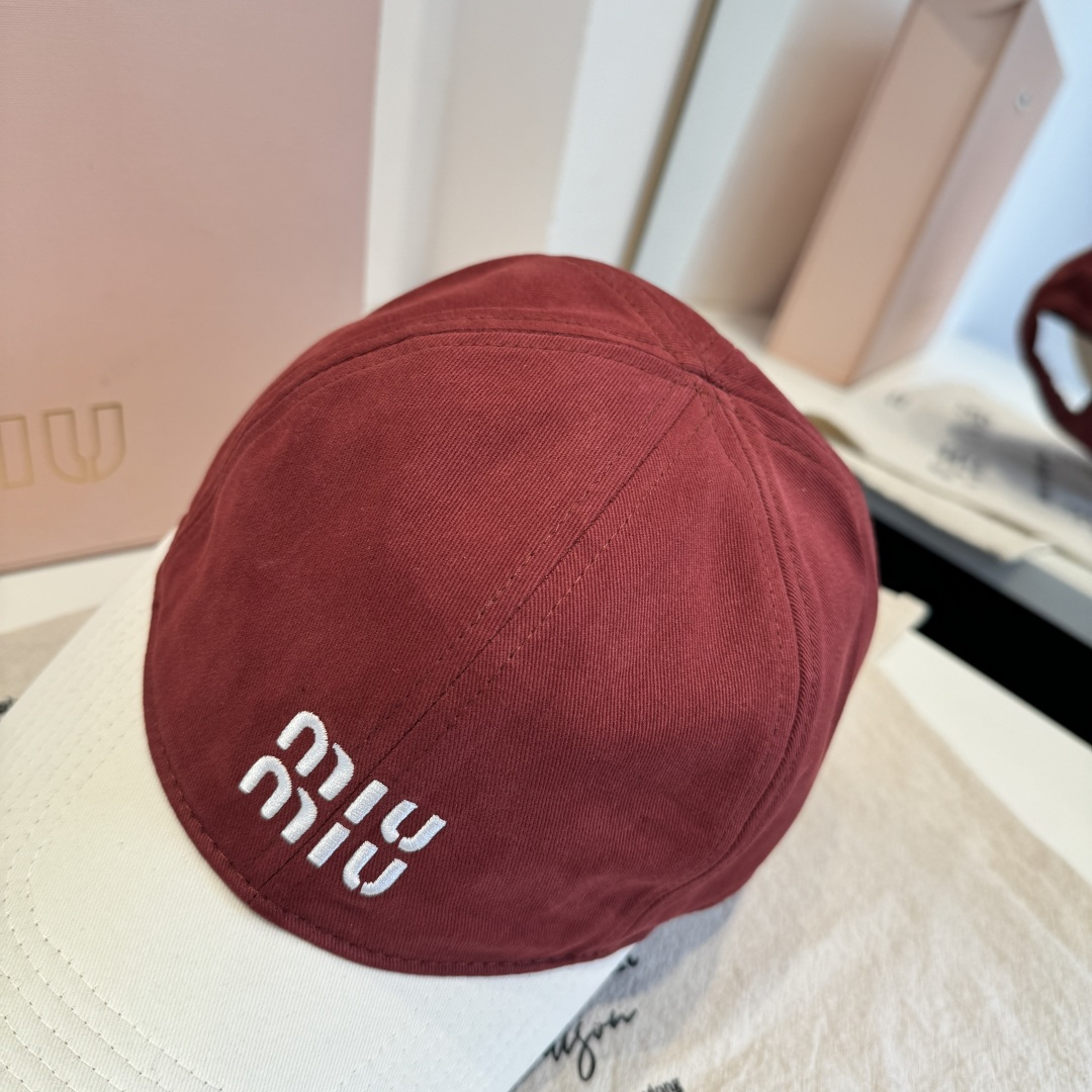 谬谬miumiu 原单春夏新款棒球帽，正品开模订制，原版做工细致质量超赞！