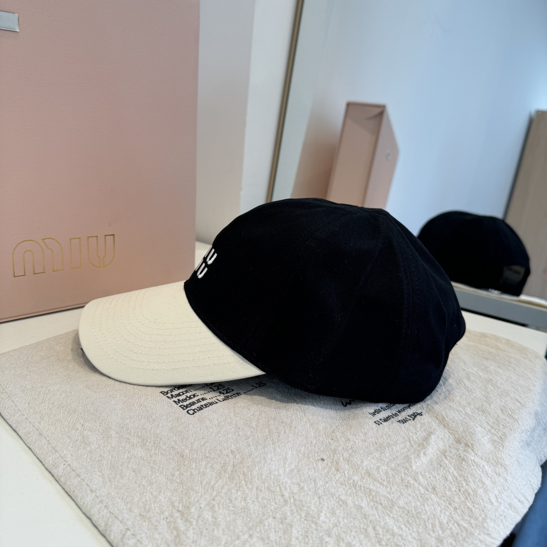 谬谬miumiu 原单春夏新款棒球帽，正品开模订制，原版做工细致质量超赞！