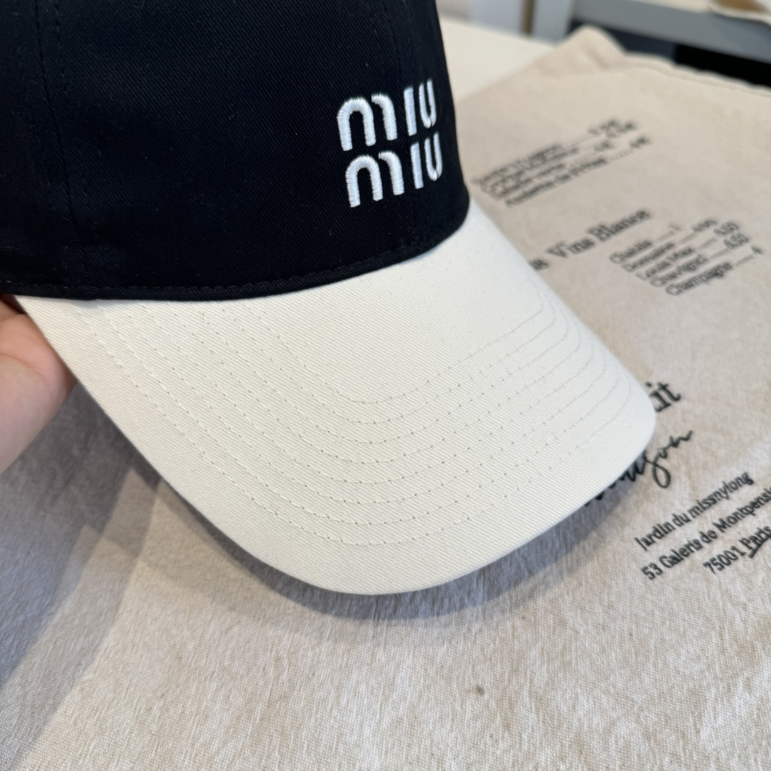 谬谬miumiu 原单春夏新款棒球帽，正品开模订制，原版做工细致质量超赞！