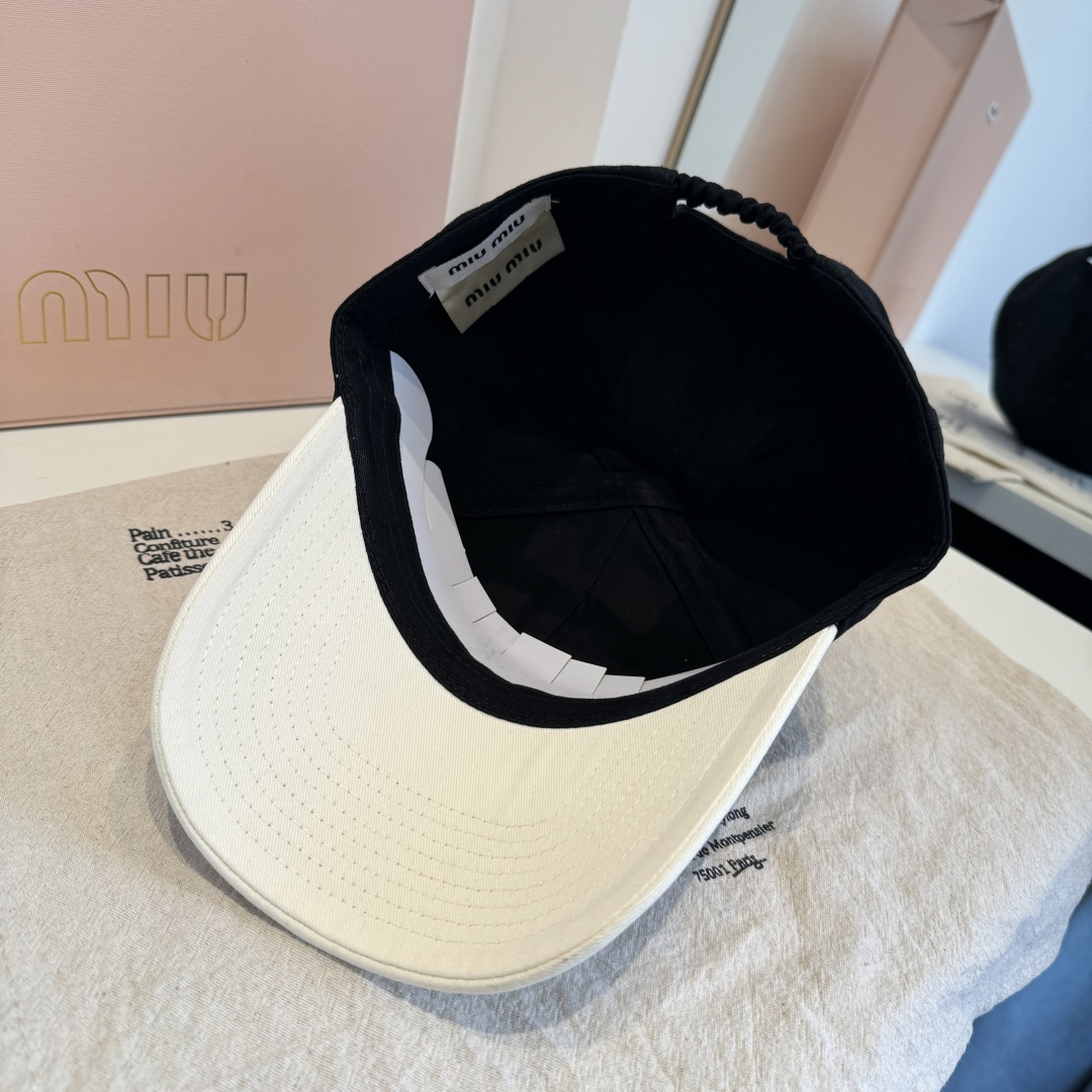 谬谬miumiu 原单春夏新款棒球帽，正品开模订制，原版做工细致质量超赞！