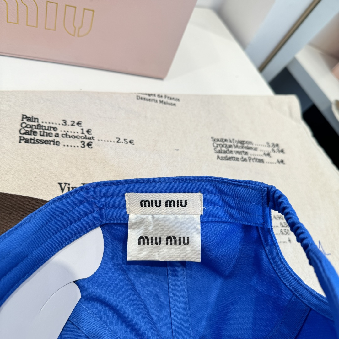 谬谬miumiu 原单春夏新款棒球帽，正品开模订制，原版做工细致质量超赞！