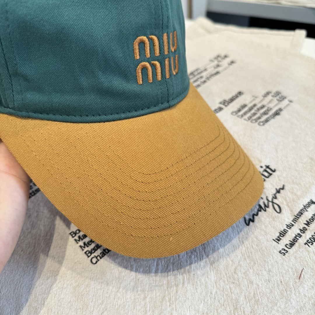 谬谬miumiu 原单春夏新款棒球帽，正品开模订制，原版做工细致质量超赞！