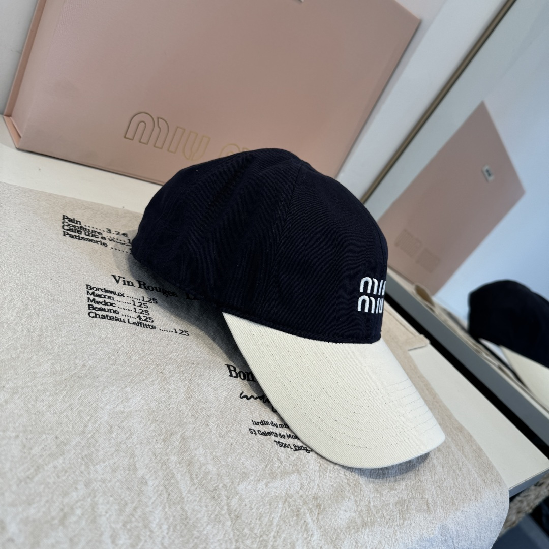 谬谬miumiu 原单春夏新款棒球帽，正品开模订制，原版做工细致质量超赞！