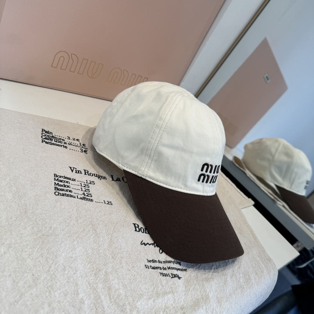 谬谬miumiu 原单春夏新款棒球帽，正品开模订制，原版做工细致质量超赞！