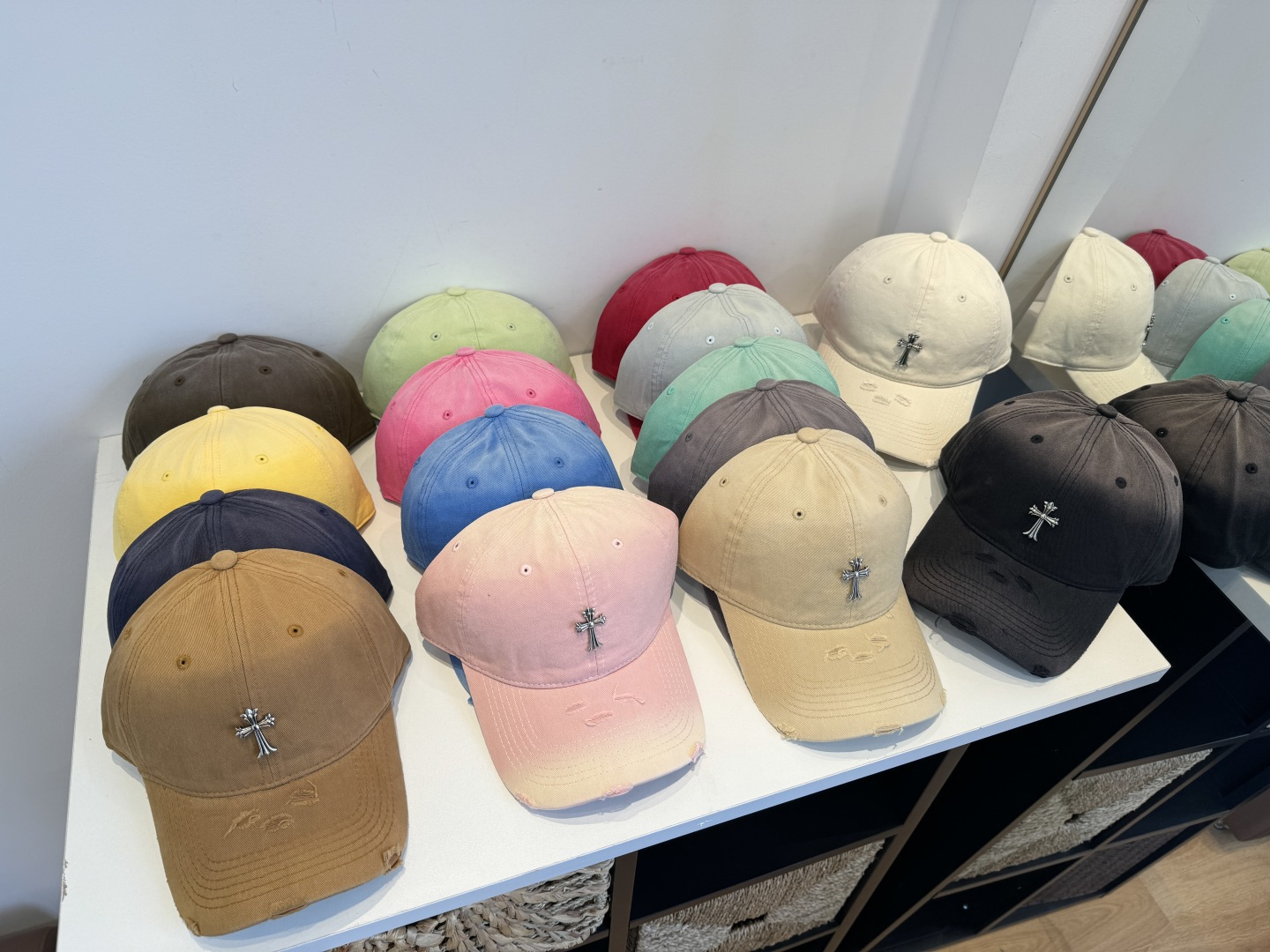 【克罗心】新款经典休闲潮流款 棒球帽日韩风格，随便搭配都超好看！出门旅游，绝对要入手的一款