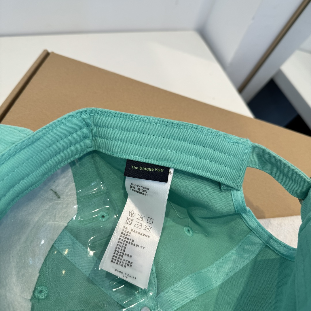 【克罗心】新款经典休闲潮流款 棒球帽日韩风格，随便搭配都超好看！出门旅游，绝对要入手的一款