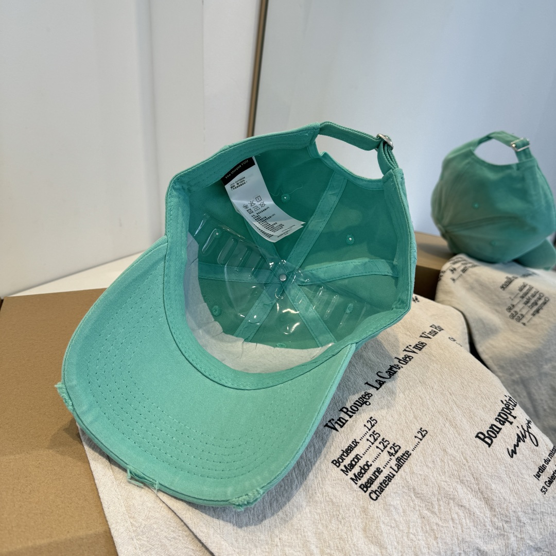 【克罗心】新款经典休闲潮流款 棒球帽日韩风格，随便搭配都超好看！出门旅游，绝对要入手的一款