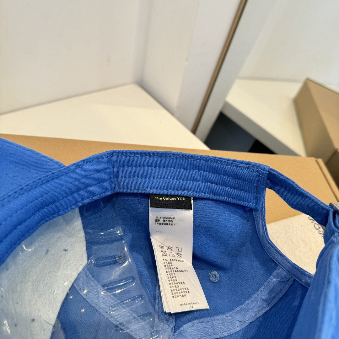 【克罗心】新款经典休闲潮流款 棒球帽日韩风格，随便搭配都超好看！出门旅游，绝对要入手的一款