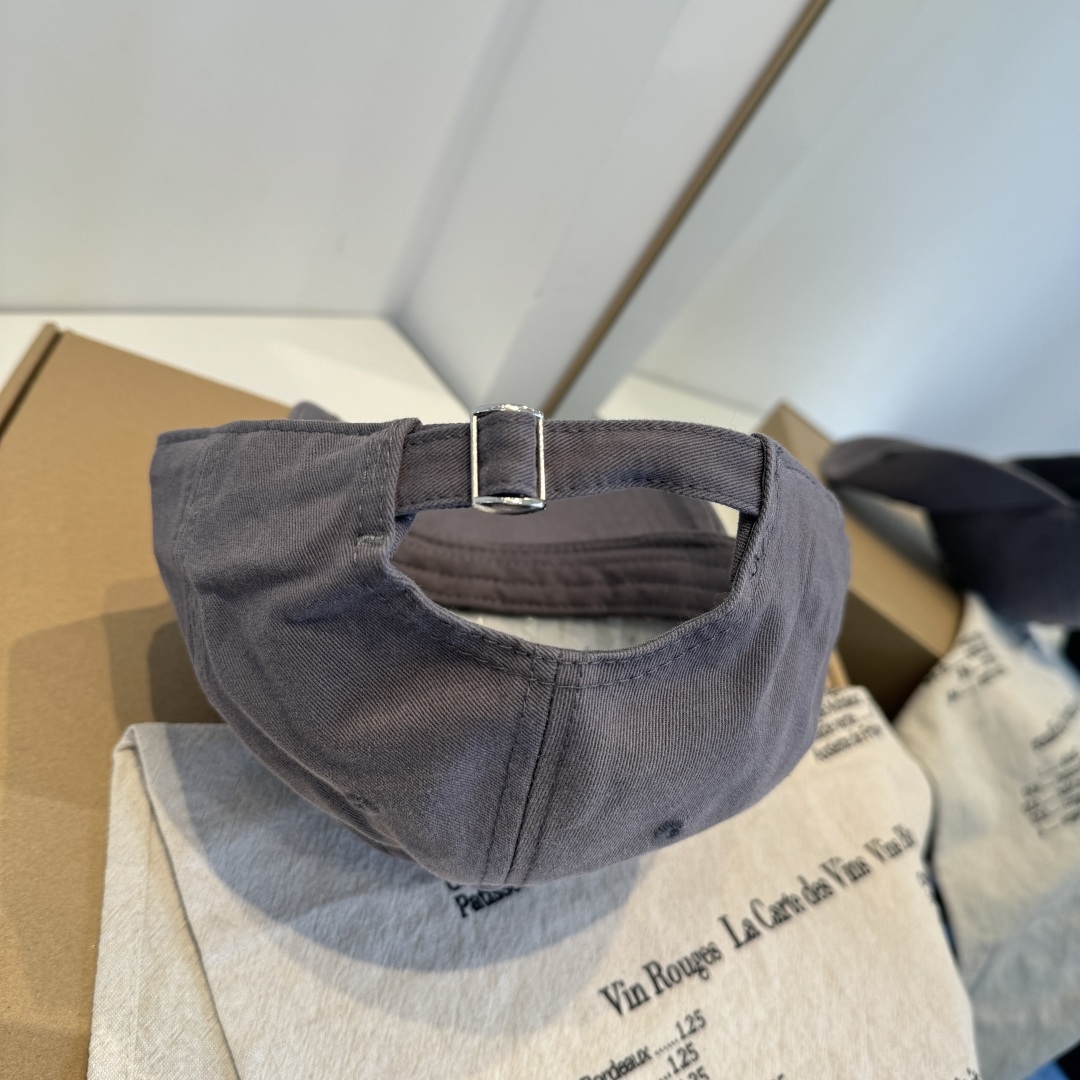 【克罗心】新款经典休闲潮流款 棒球帽日韩风格，随便搭配都超好看！出门旅游，绝对要入手的一款