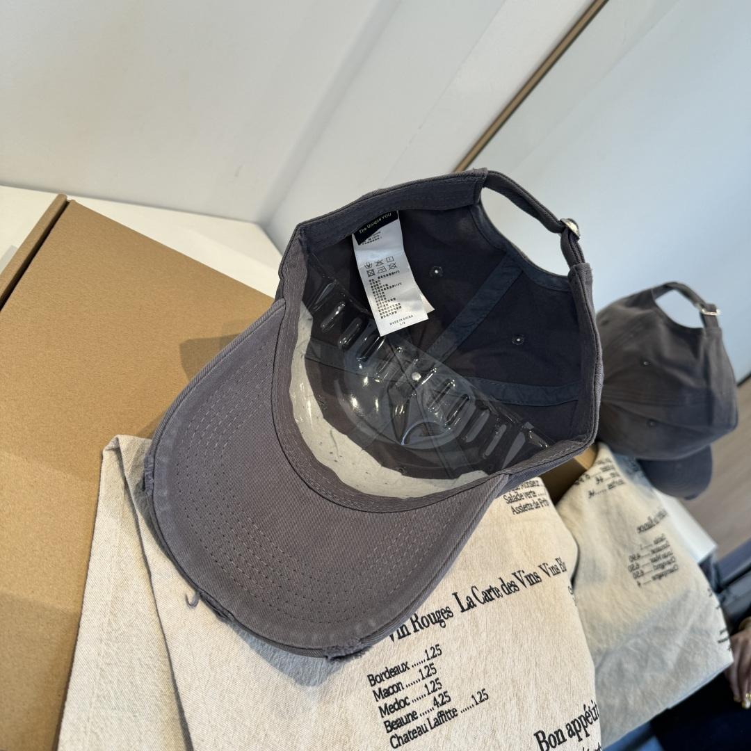 【克罗心】新款经典休闲潮流款 棒球帽日韩风格，随便搭配都超好看！出门旅游，绝对要入手的一款