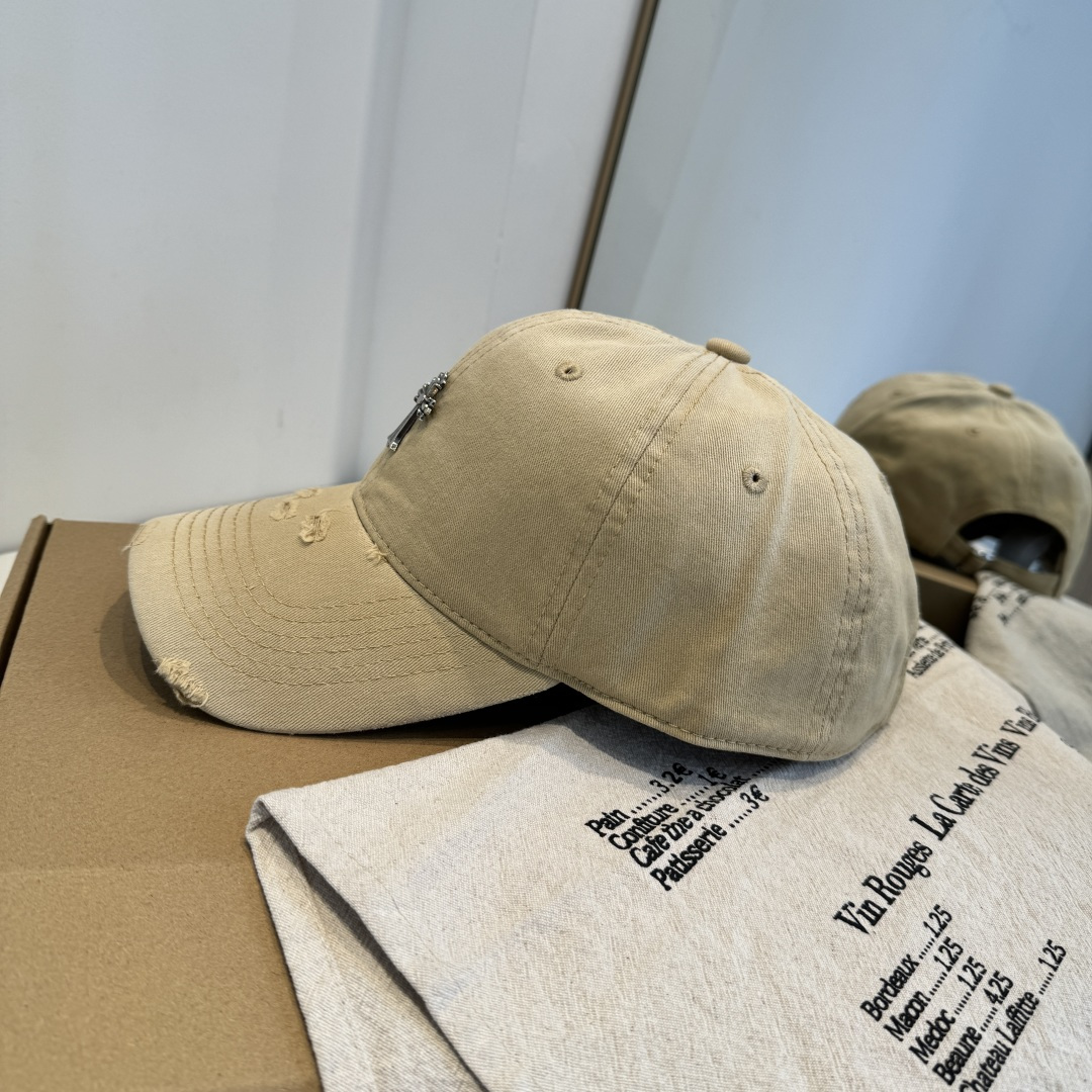 【克罗心】新款经典休闲潮流款 棒球帽日韩风格，随便搭配都超好看！出门旅游，绝对要入手的一款