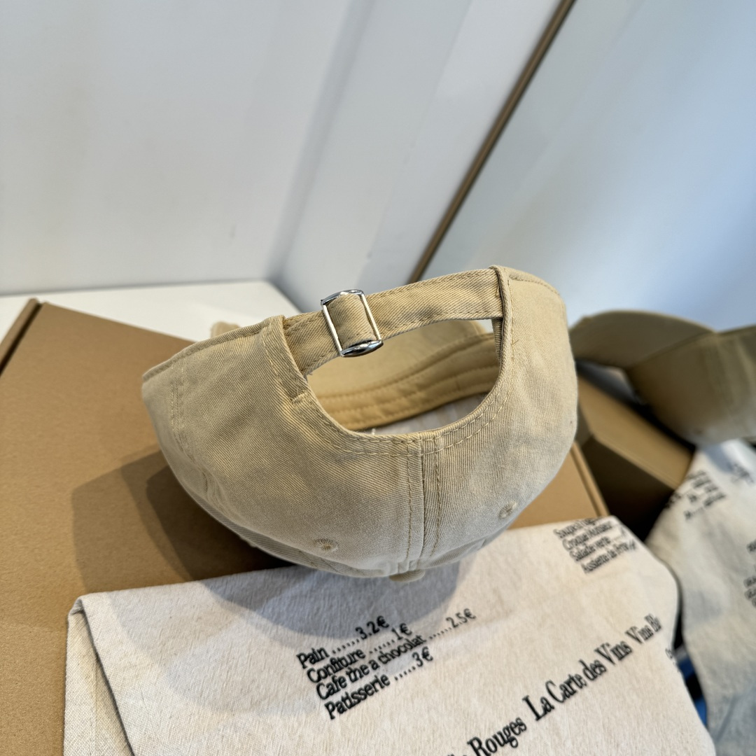 【克罗心】新款经典休闲潮流款 棒球帽日韩风格，随便搭配都超好看！出门旅游，绝对要入手的一款