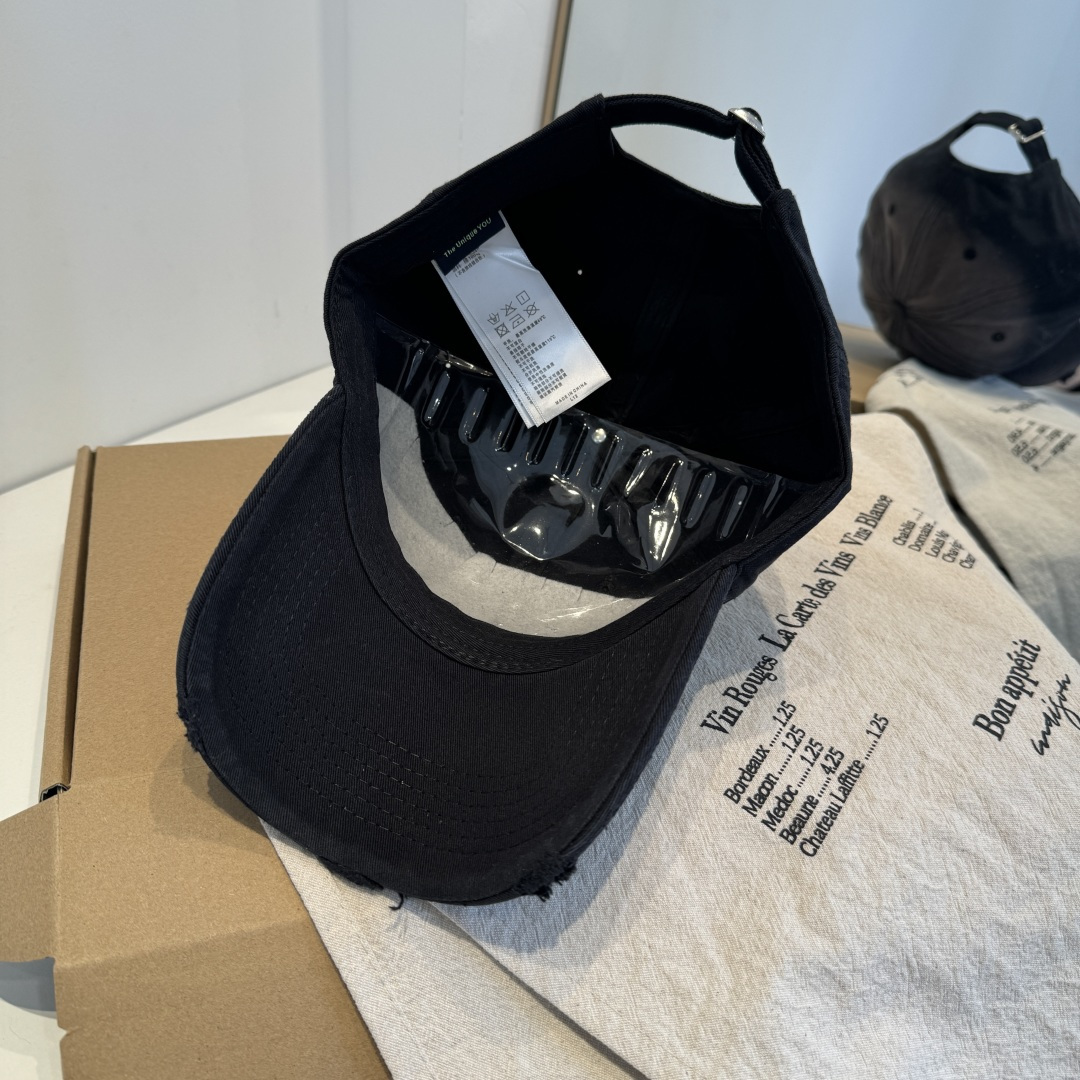 【克罗心】新款经典休闲潮流款 棒球帽日韩风格，随便搭配都超好看！出门旅游，绝对要入手的一款