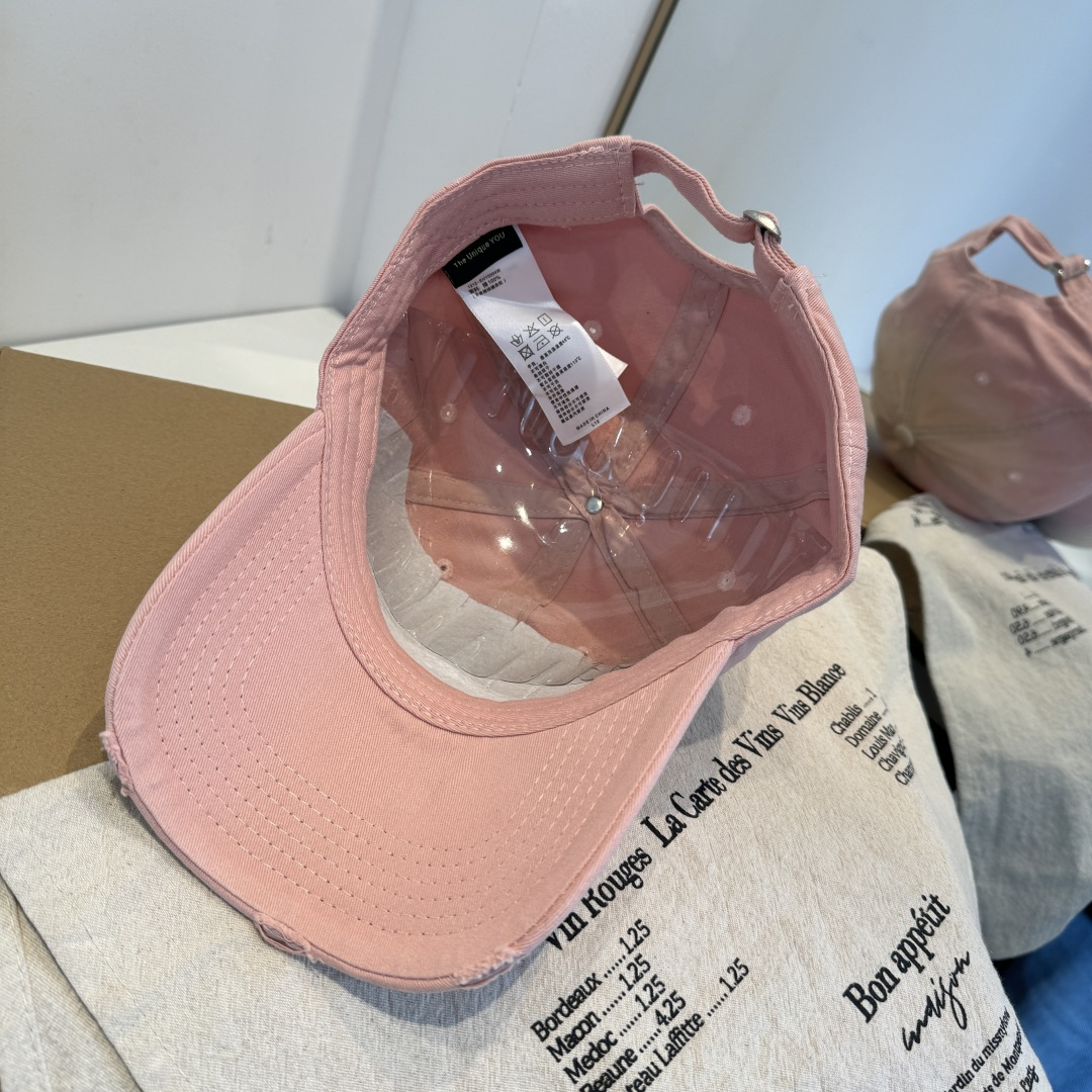 【克罗心】新款经典休闲潮流款 棒球帽日韩风格，随便搭配都超好看！出门旅游，绝对要入手的一款