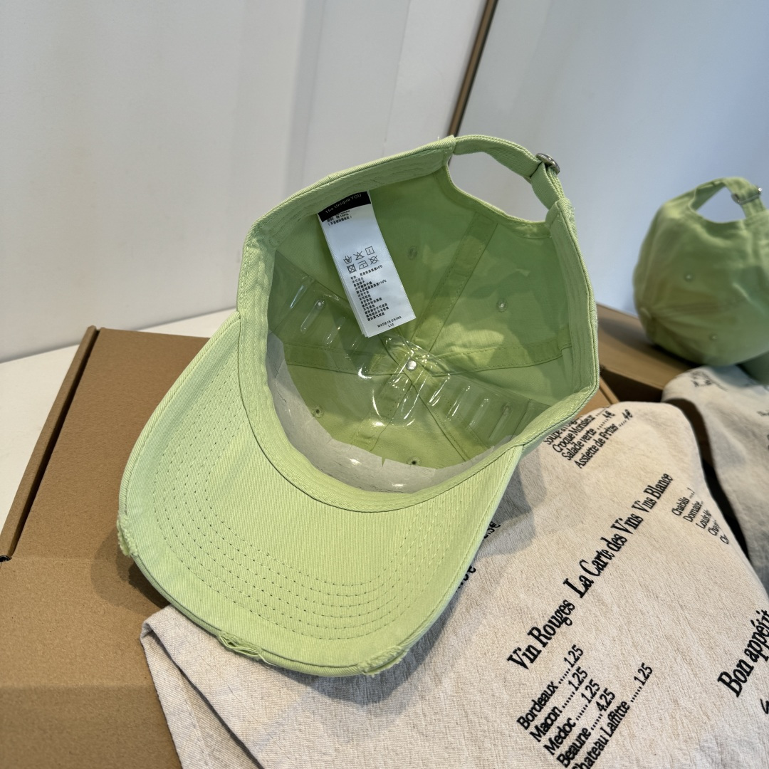 【克罗心】新款经典休闲潮流款 棒球帽日韩风格，随便搭配都超好看！出门旅游，绝对要入手的一款