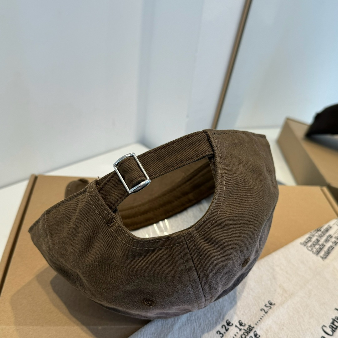 【克罗心】新款经典休闲潮流款 棒球帽日韩风格，随便搭配都超好看！出门旅游，绝对要入手的一款