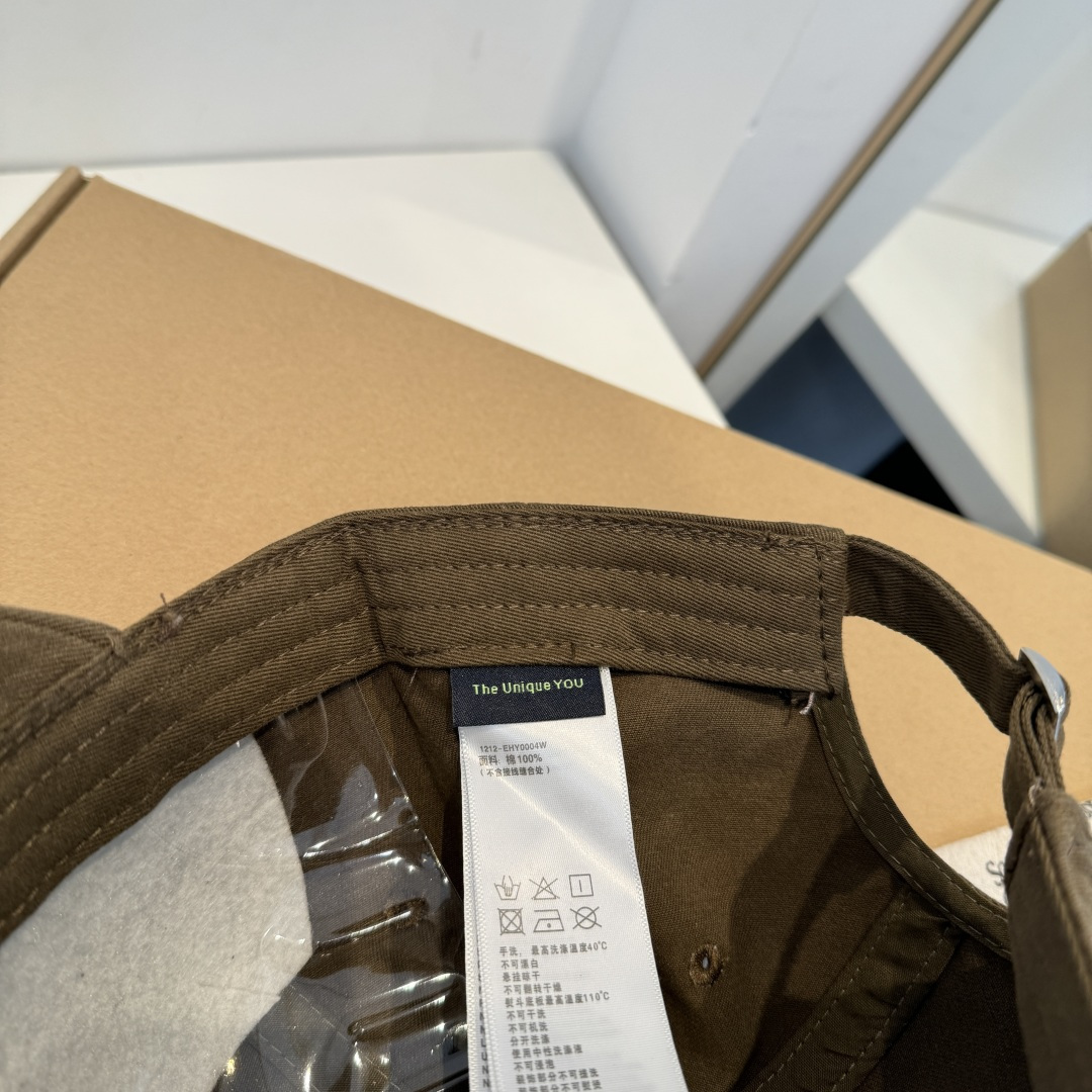 【克罗心】新款经典休闲潮流款 棒球帽日韩风格，随便搭配都超好看！出门旅游，绝对要入手的一款