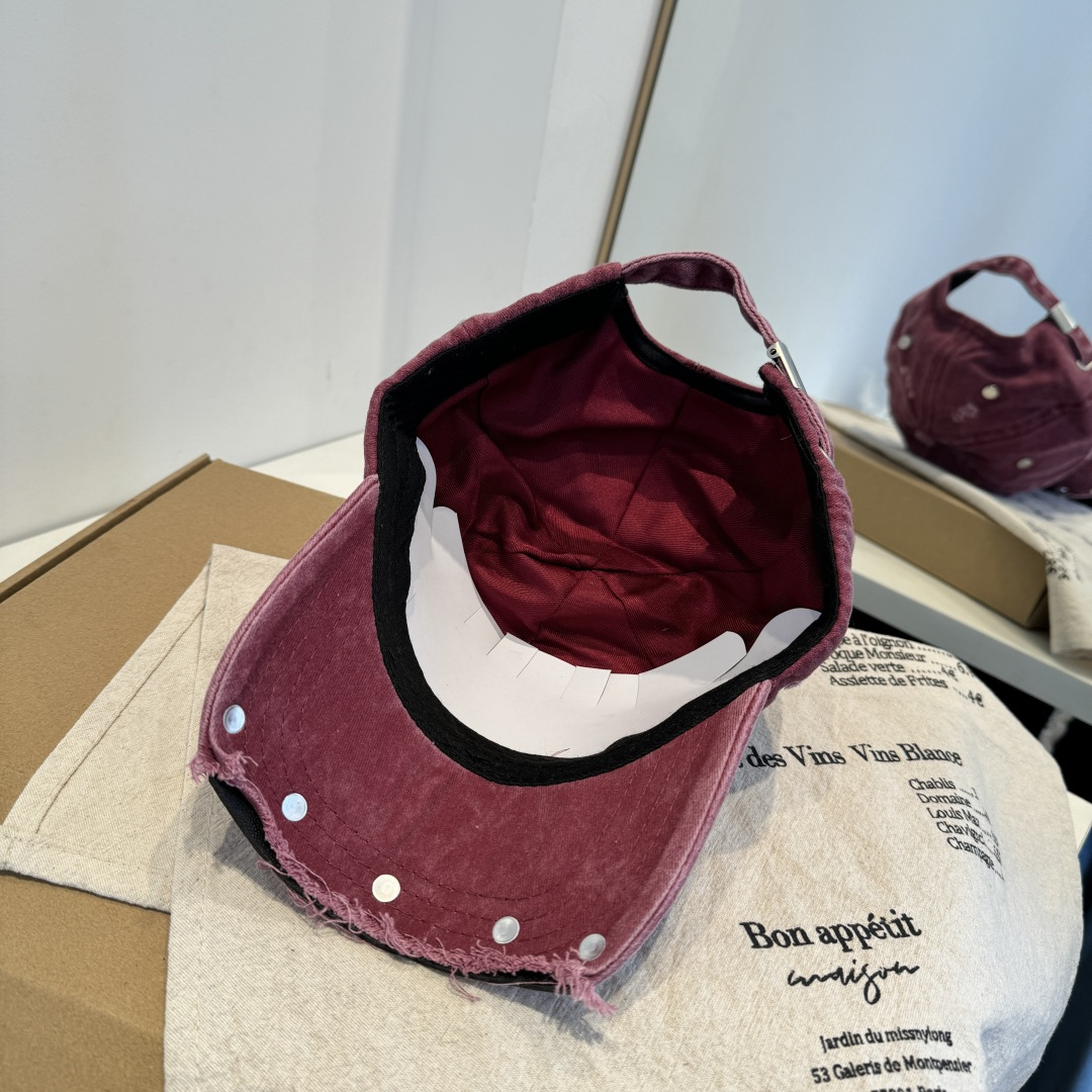 【克罗心】新款经典休闲潮流款 棒球帽日韩风格，随便搭配都超好看！出门旅游，绝对要入手的一款