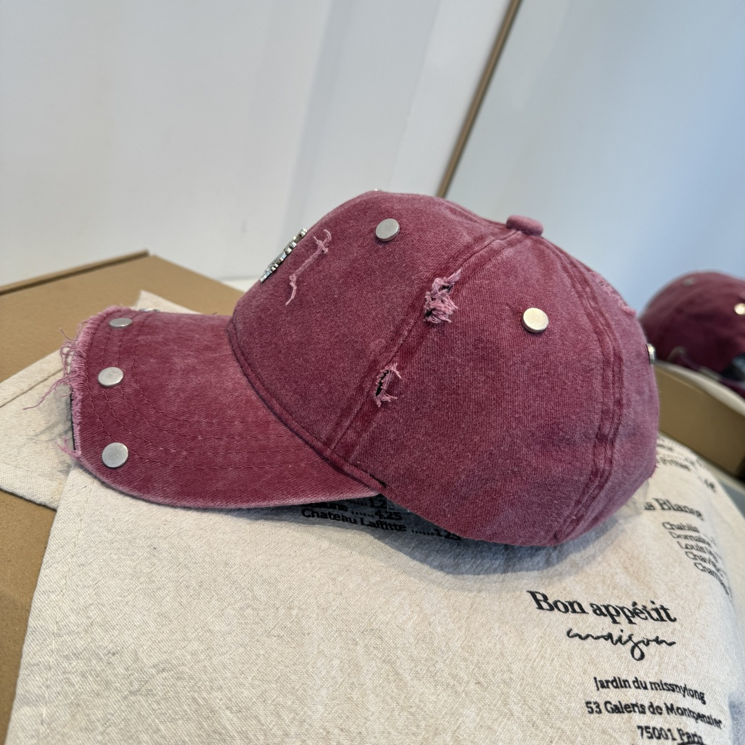 【克罗心】新款经典休闲潮流款 棒球帽日韩风格，随便搭配都超好看！出门旅游，绝对要入手的一款