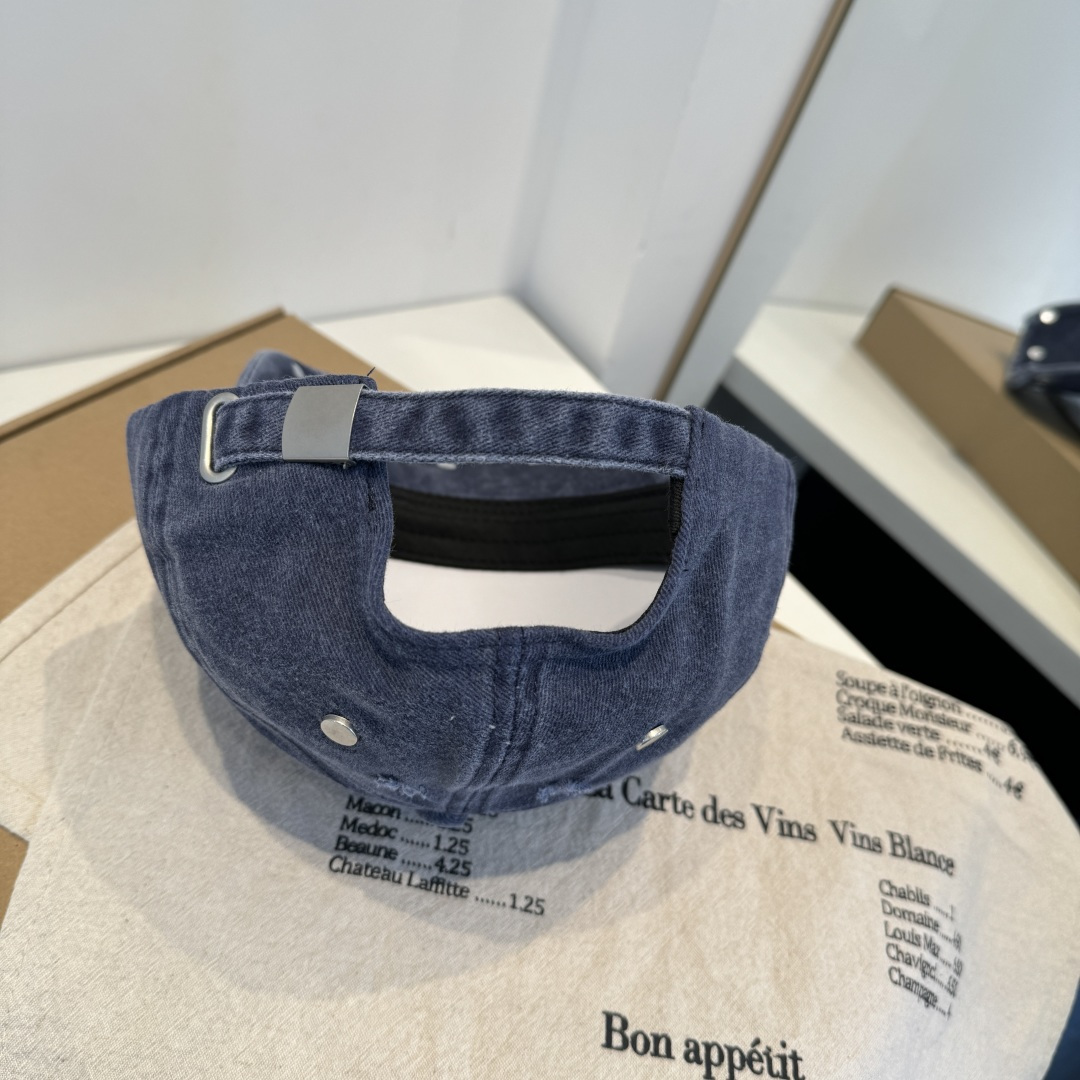 【克罗心】新款经典休闲潮流款 棒球帽日韩风格，随便搭配都超好看！出门旅游，绝对要入手的一款