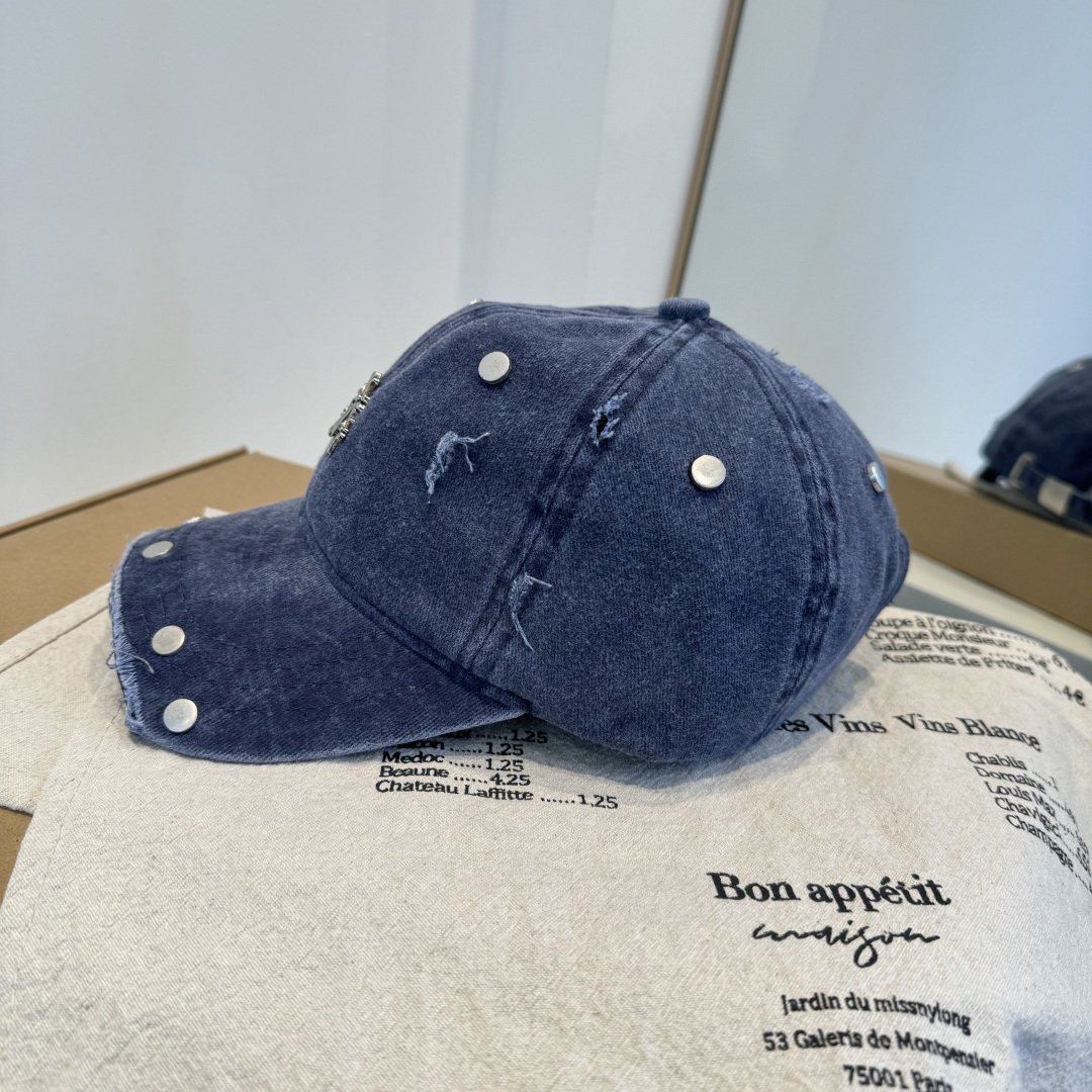 【克罗心】新款经典休闲潮流款 棒球帽日韩风格，随便搭配都超好看！出门旅游，绝对要入手的一款