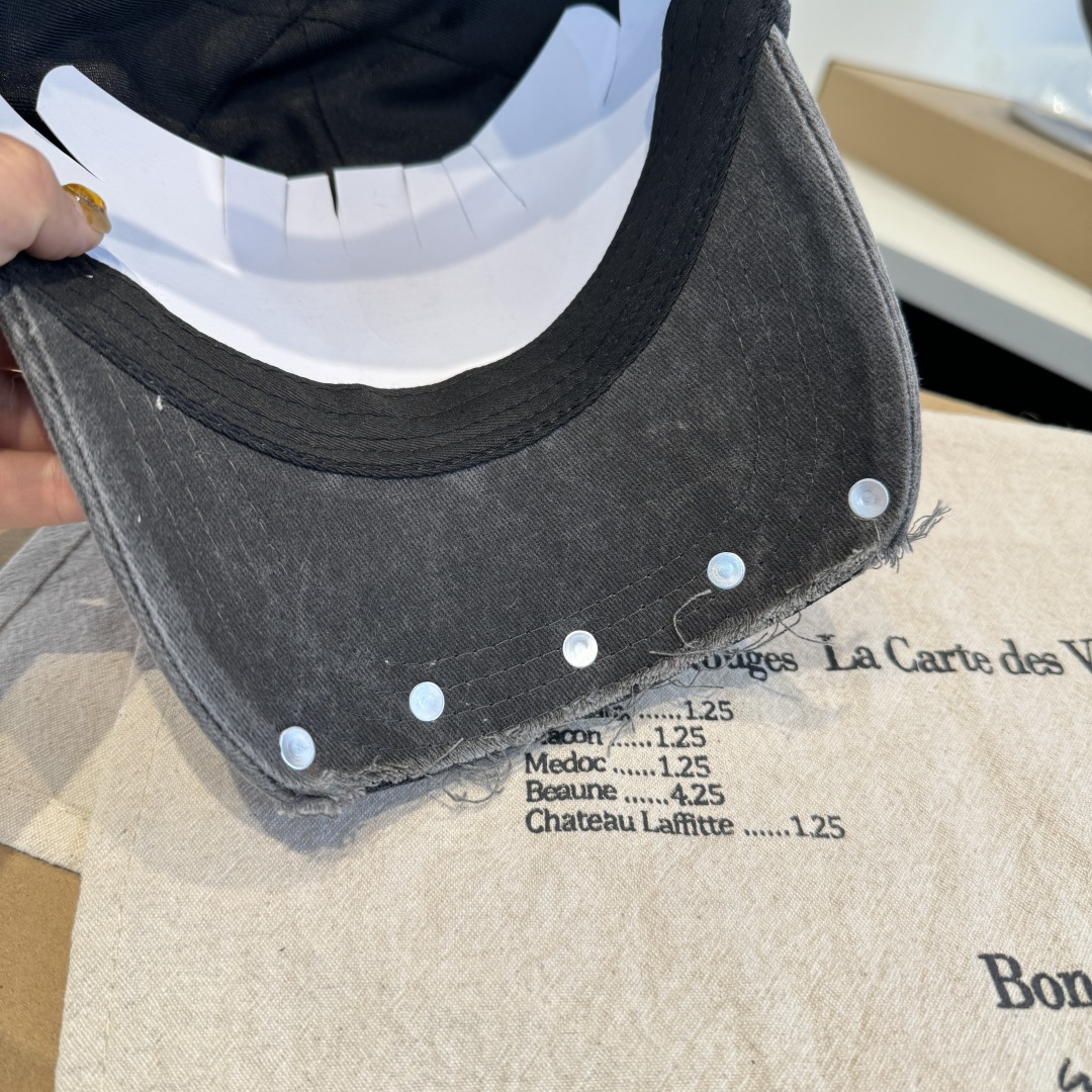 【克罗心】新款经典休闲潮流款 棒球帽日韩风格，随便搭配都超好看！出门旅游，绝对要入手的一款