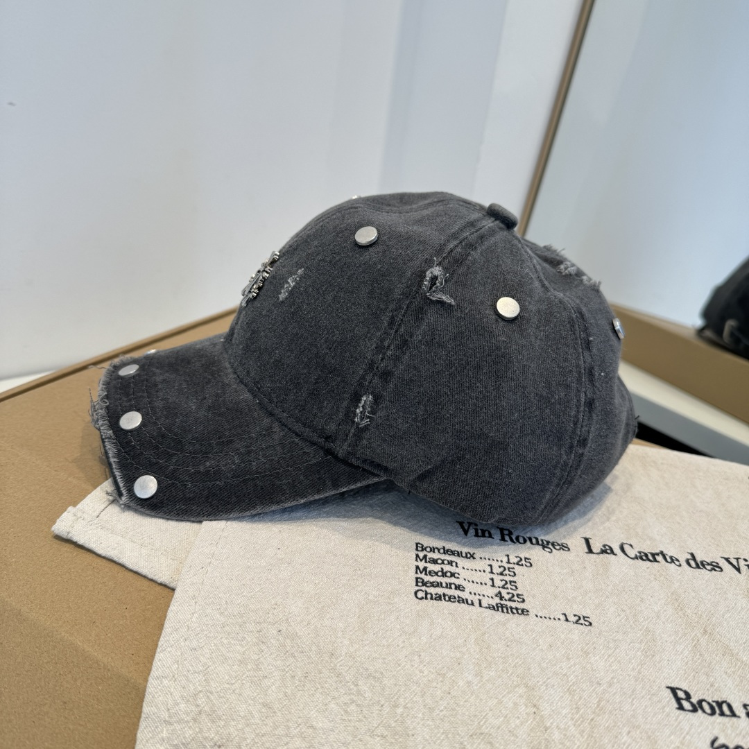 【克罗心】新款经典休闲潮流款 棒球帽日韩风格，随便搭配都超好看！出门旅游，绝对要入手的一款