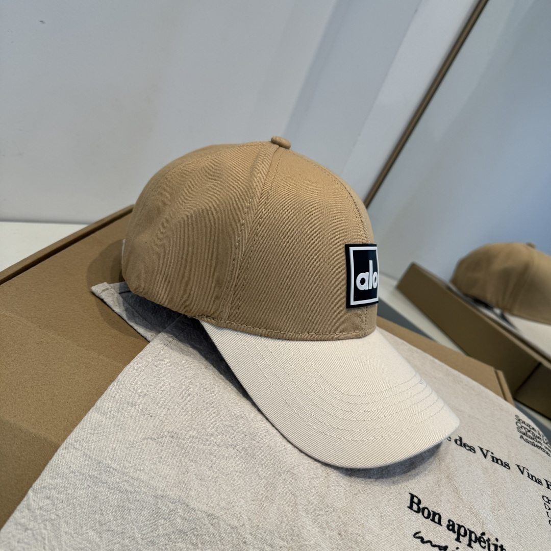 alo 官网新品，棒球帽 原单品质火爆来袭 🔥🎩 工艺非常精美 高档大气上档次！低调奢华，方便携带！跑量