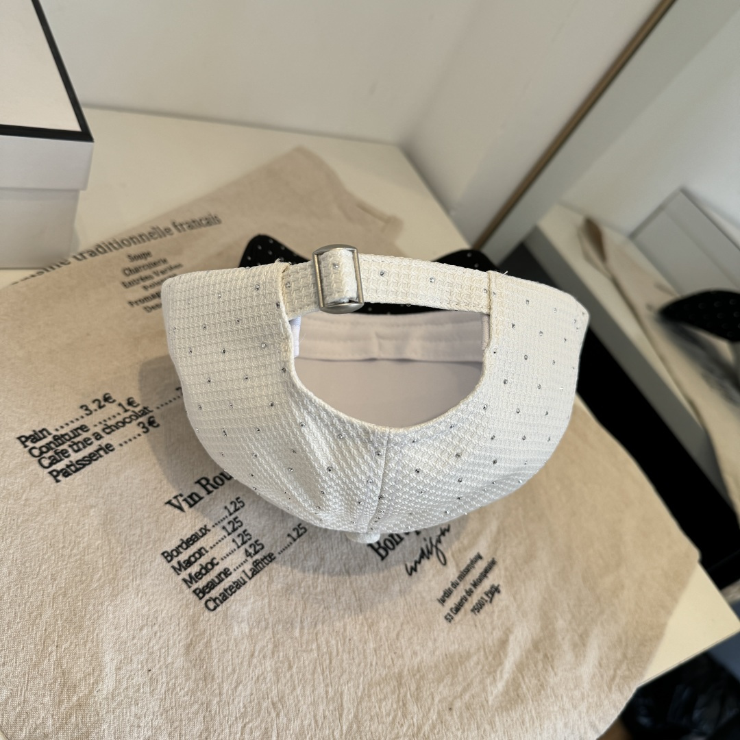 。香奈儿CHANEL 新品棒球帽，小香经典简约，时尚休闲设计 跑量新品