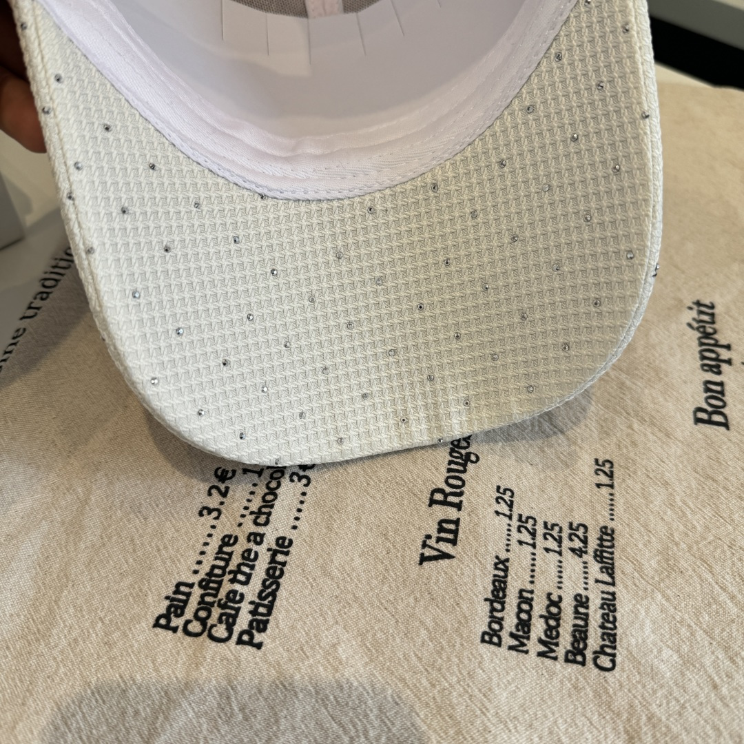 。香奈儿CHANEL 新品棒球帽，小香经典简约，时尚休闲设计 跑量新品