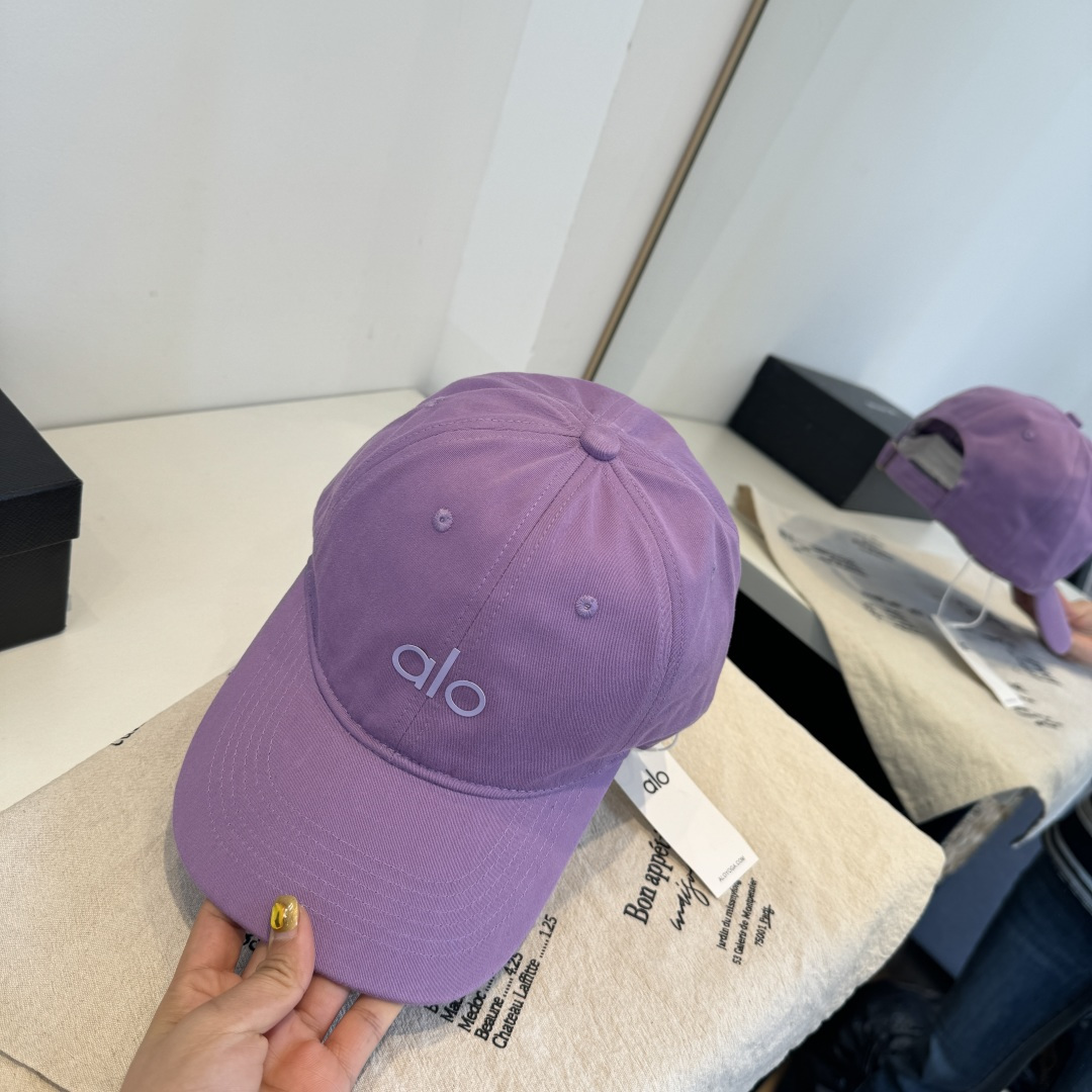 alo 官网新品，棒球帽 原单品质火爆来袭 🔥🎩 工艺非常精美 高档大气上档次！低调奢华，方便携带！跑量