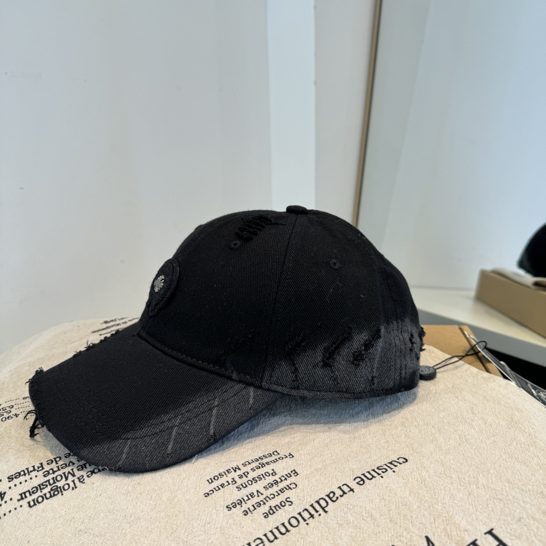 【克罗心】新款经典休闲潮流款 棒球帽日韩风格，随便搭配都超好看！出门旅游，绝对要入手的一款