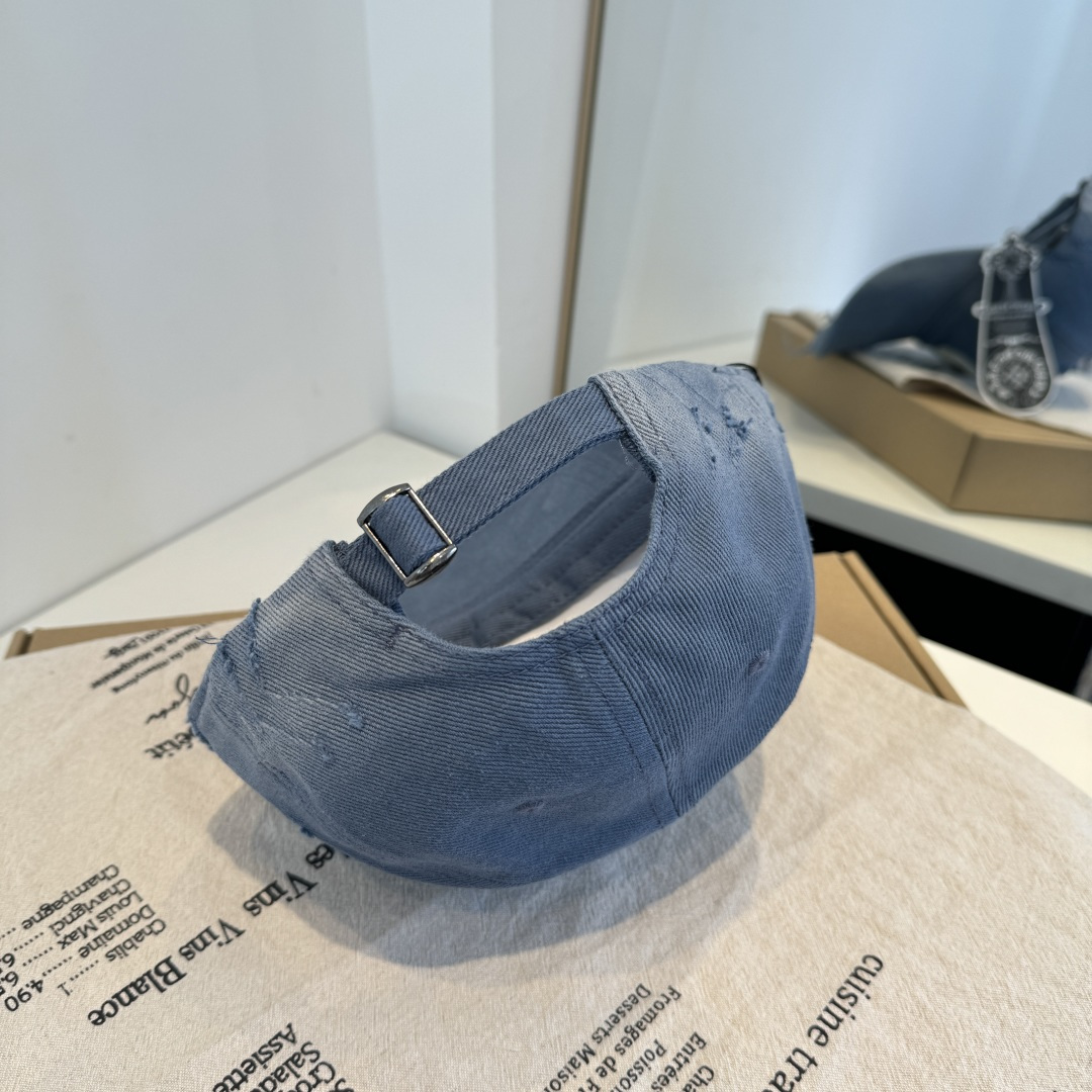 【克罗心】新款经典休闲潮流款 棒球帽日韩风格，随便搭配都超好看！出门旅游，绝对要入手的一款