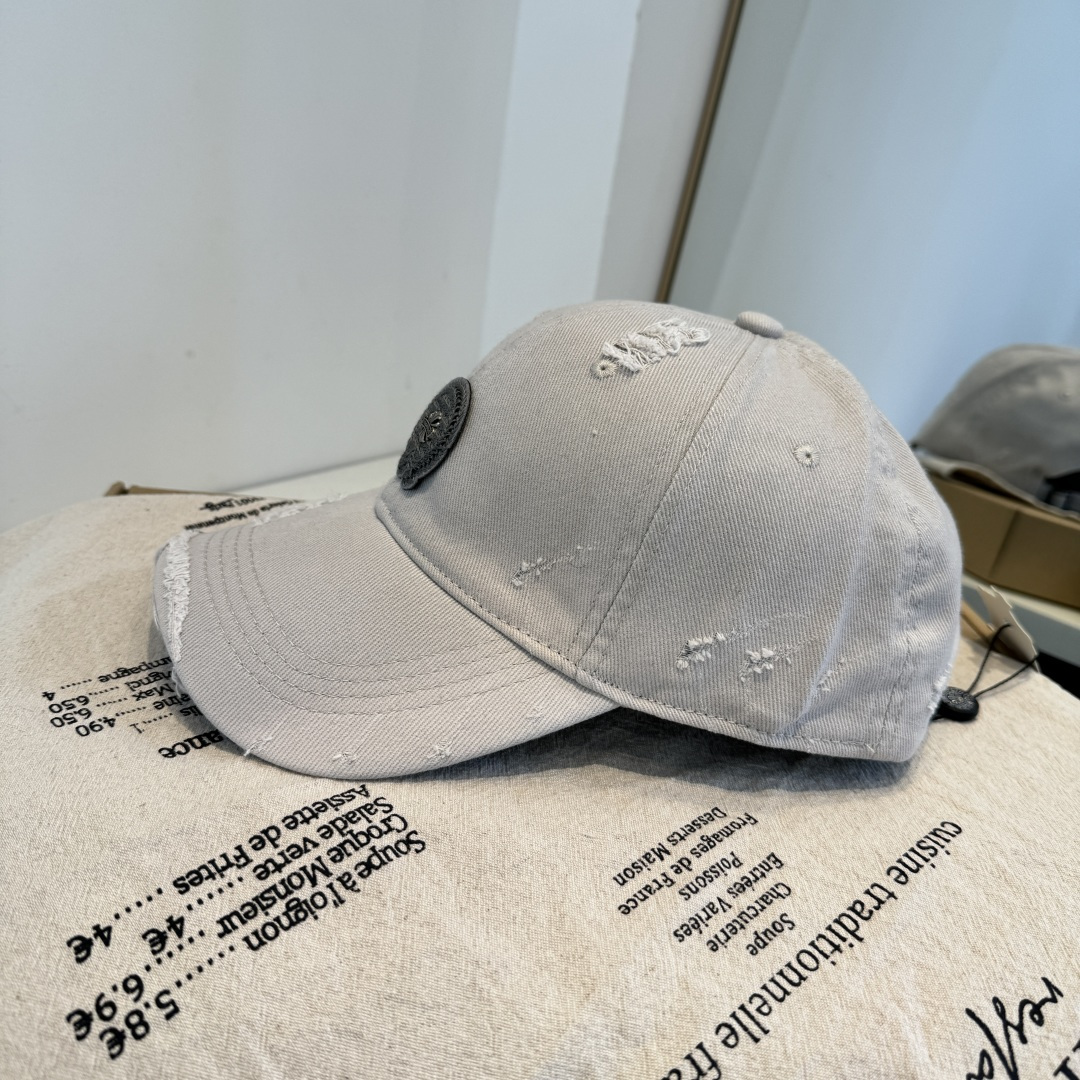 【克罗心】新款经典休闲潮流款 棒球帽日韩风格，随便搭配都超好看！出门旅游，绝对要入手的一款