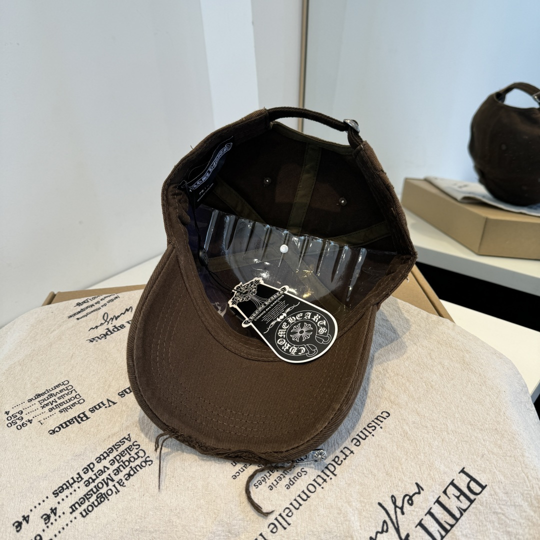 【克罗心】新款经典休闲潮流款 棒球帽日韩风格，随便搭配都超好看！出门旅游，绝对要入手的一款