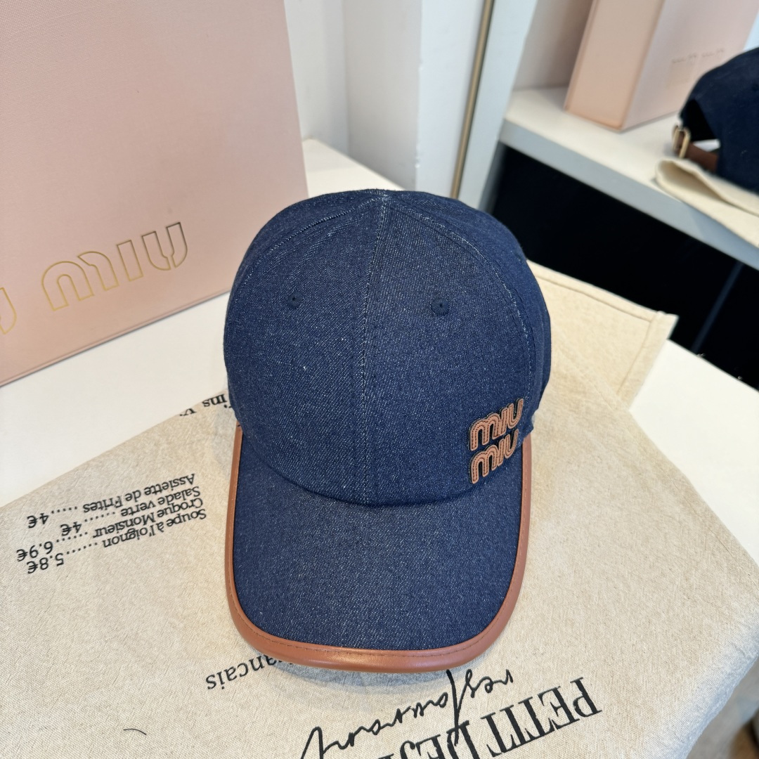NO:743020,Miumiu's original spring and summer new baseball cap, authentic and custom-made from mold, original workmanship is meticulous and the quality is superb!  hat straw hat bucket hat baseball cap, hat, miumiu, espadrilles, hats19860909谬谬miumiu 原单春夏新款棒球帽,正品开模订制,原版做工细致质量超赞！帽子草帽渔夫帽棒球帽,帽子,miumiu,espadrilles,hats,hat