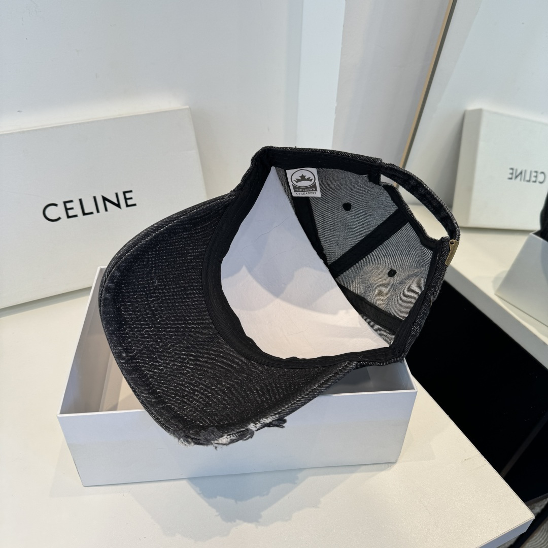 【CELINE赛琳】新款经典休闲潮流款 棒球帽日韩风格，随便搭配都超好看！出门旅游，绝对要入手的一款