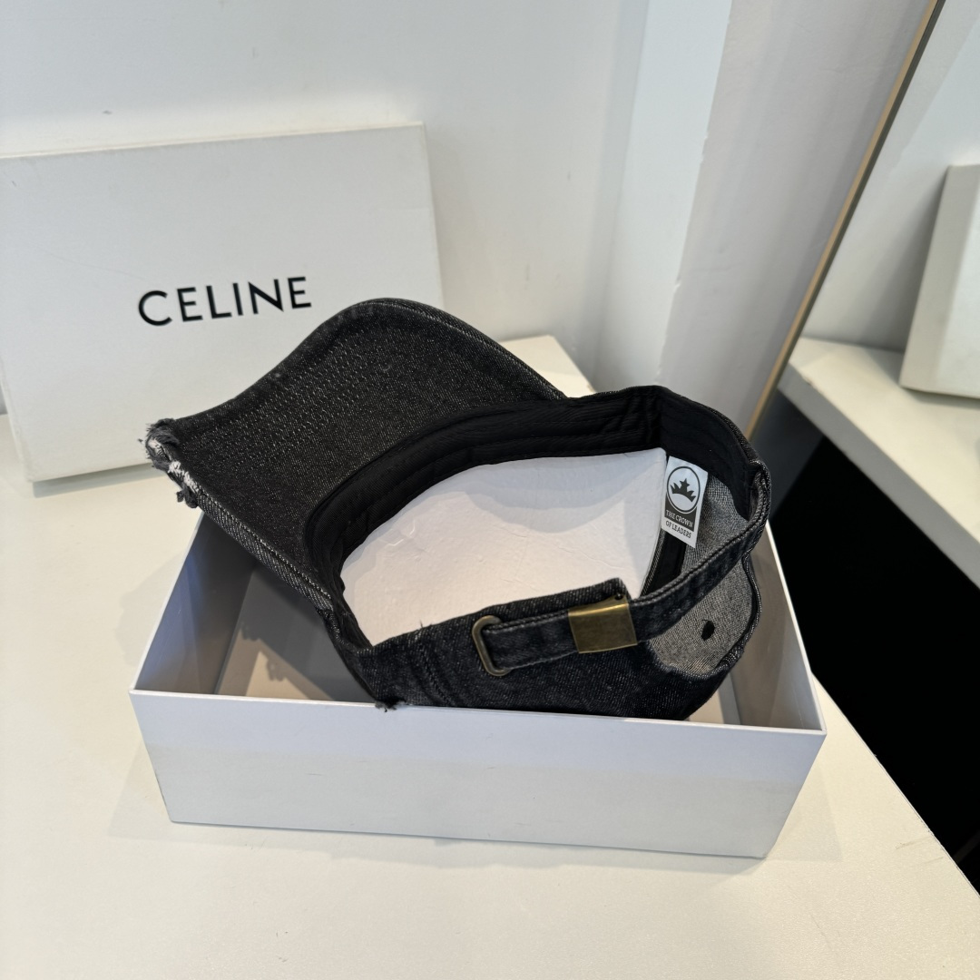 【CELINE赛琳】新款经典休闲潮流款 棒球帽日韩风格，随便搭配都超好看！出门旅游，绝对要入手的一款