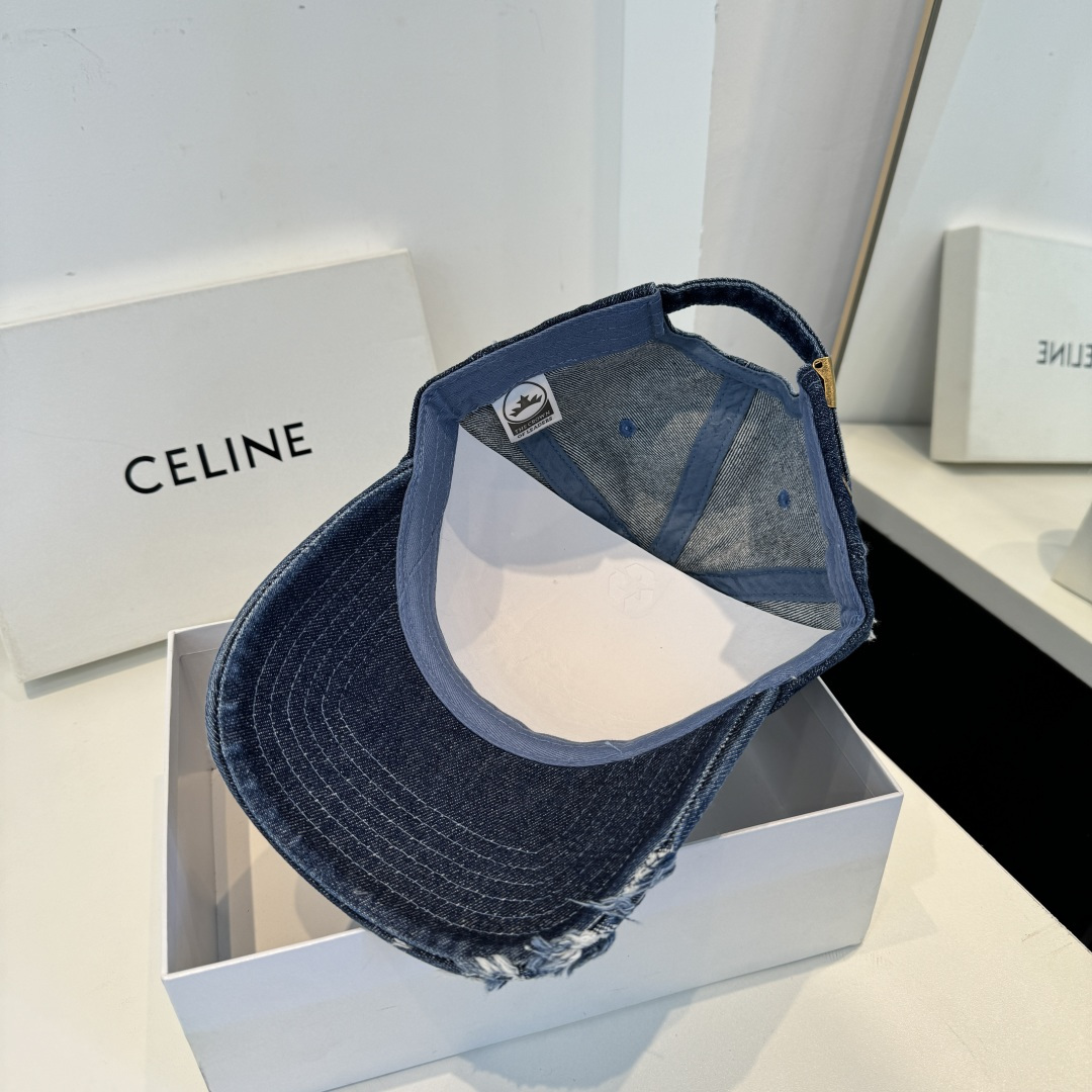 【CELINE赛琳】新款经典休闲潮流款 棒球帽日韩风格，随便搭配都超好看！出门旅游，绝对要入手的一款