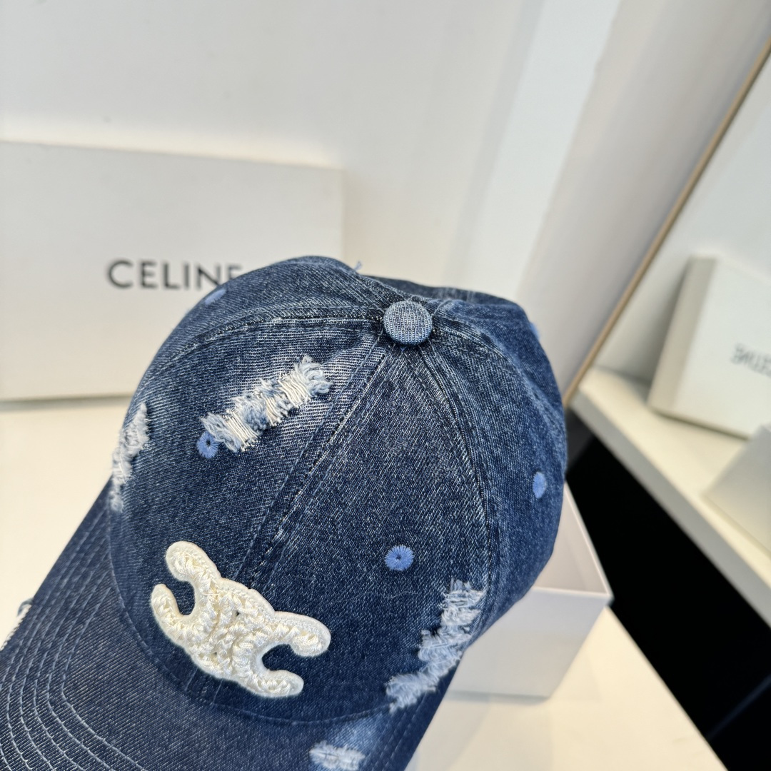 【CELINE赛琳】新款经典休闲潮流款 棒球帽日韩风格，随便搭配都超好看！出门旅游，绝对要入手的一款