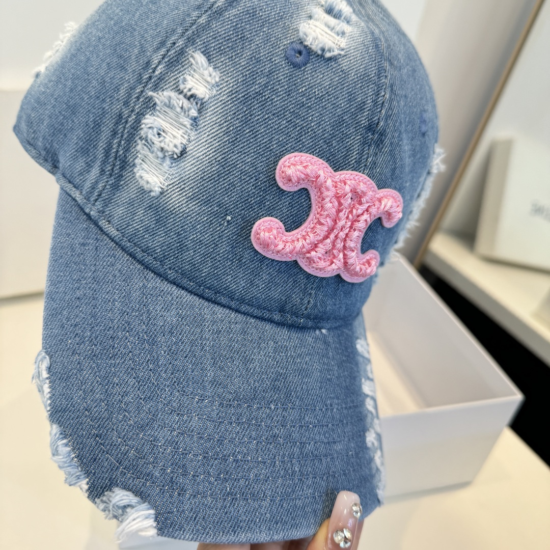 【CELINE赛琳】新款经典休闲潮流款 棒球帽日韩风格，随便搭配都超好看！出门旅游，绝对要入手的一款