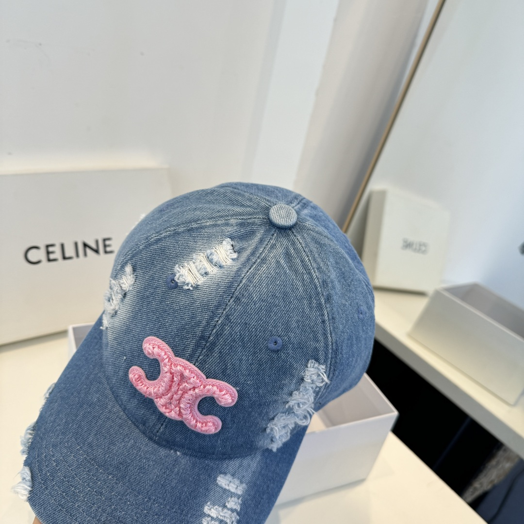 【CELINE赛琳】新款经典休闲潮流款 棒球帽日韩风格，随便搭配都超好看！出门旅游，绝对要入手的一款