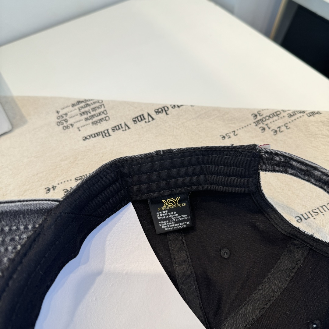 🧢路易威登棒球帽 LouisVuitton😍新款LV棒球帽，重工打造♥️高端大气，百搭款🤗男女通用！跑量