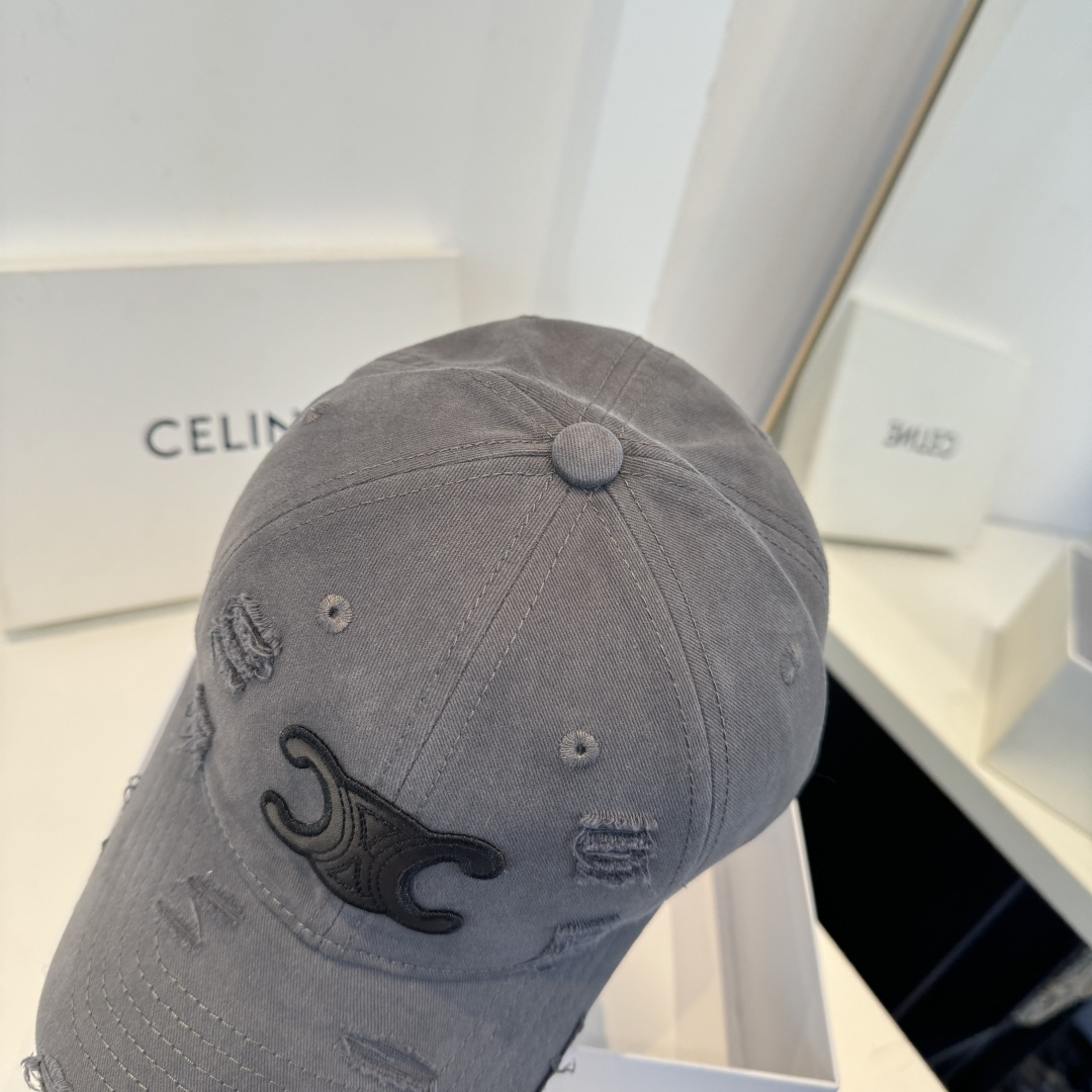 【CELINE赛琳】新款经典休闲潮流款 棒球帽日韩风格，随便搭配都超好看！出门旅游，绝对要入手的一款