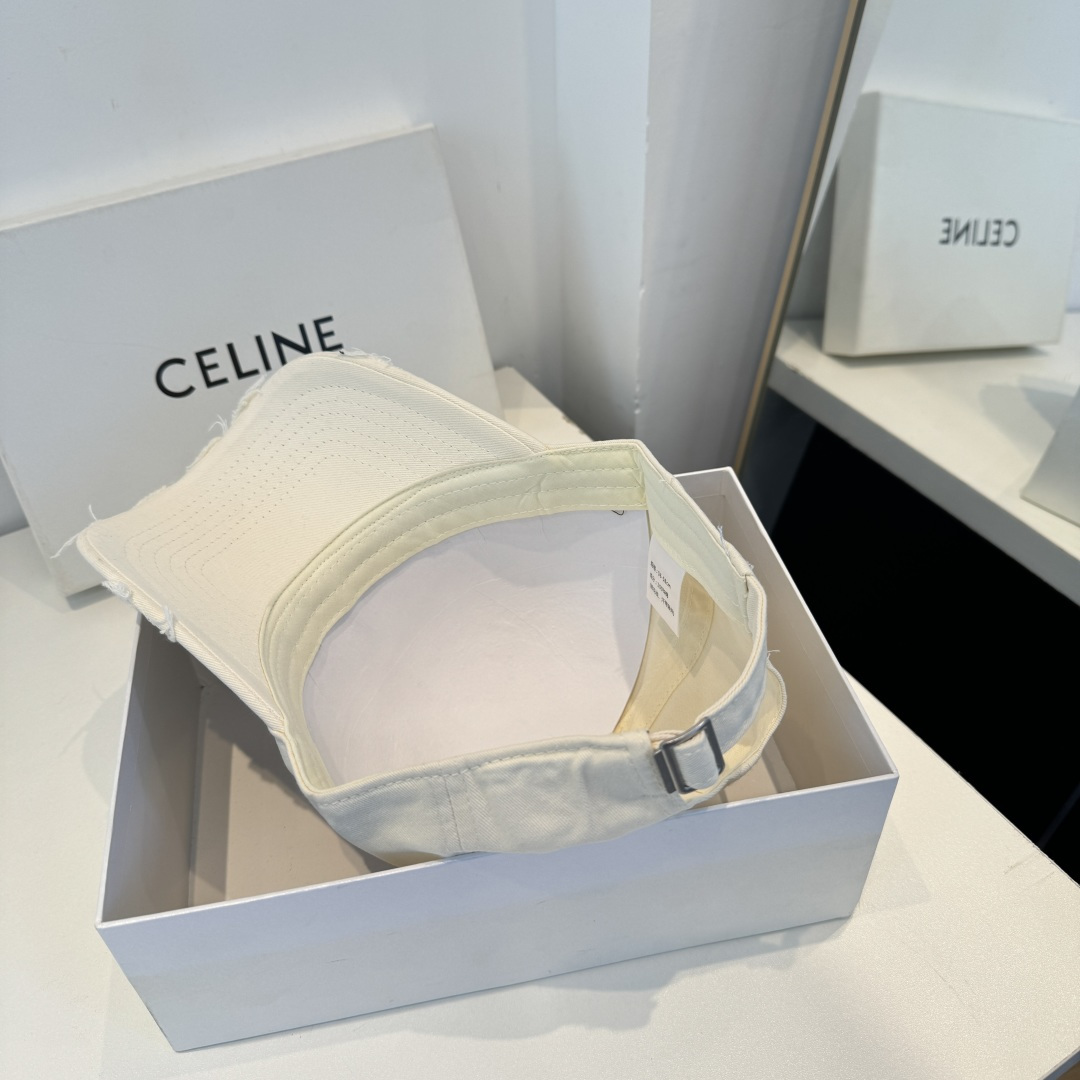 【CELINE赛琳】新款经典休闲潮流款 棒球帽日韩风格，随便搭配都超好看！出门旅游，绝对要入手的一款