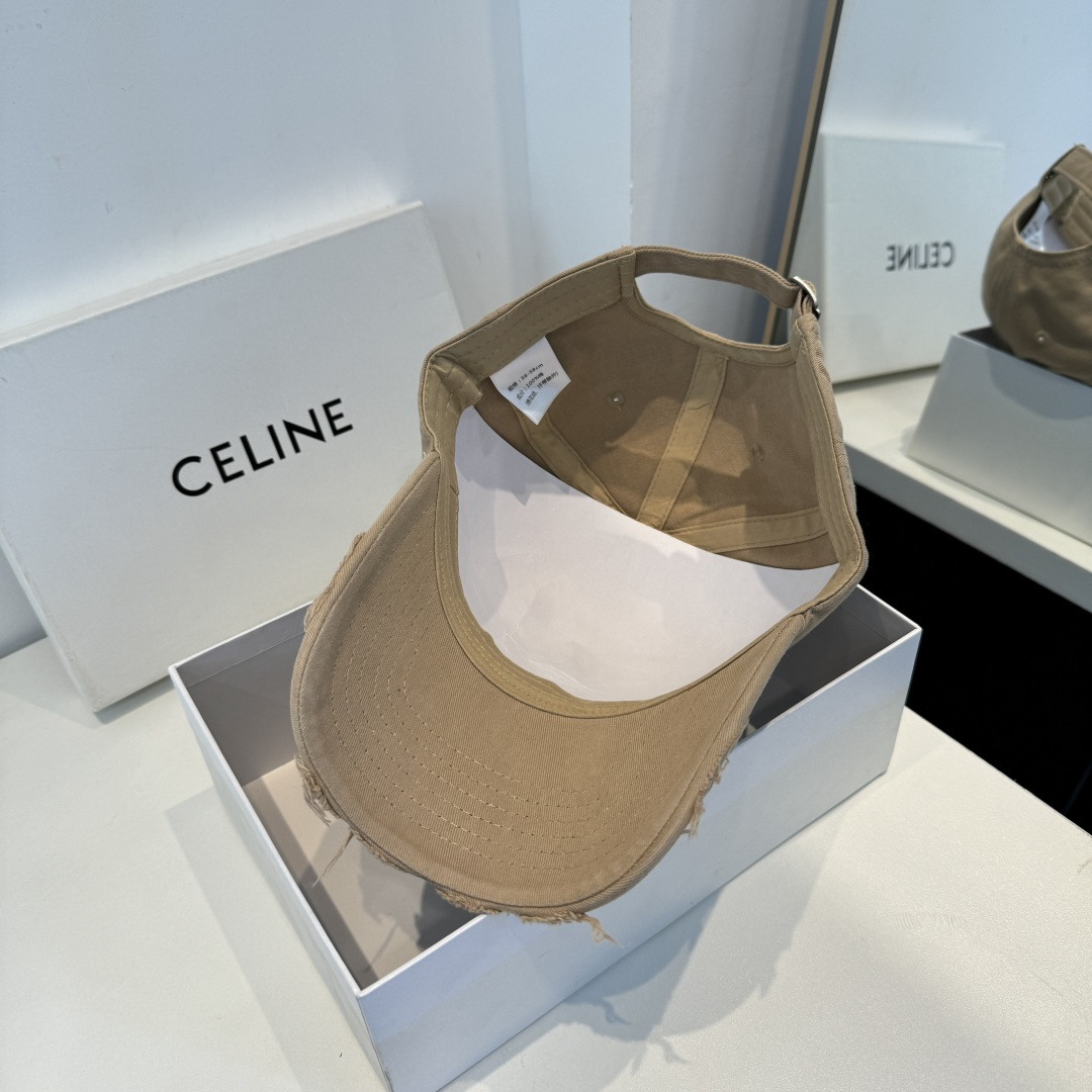 【CELINE赛琳】新款经典休闲潮流款 棒球帽日韩风格，随便搭配都超好看！出门旅游，绝对要入手的一款