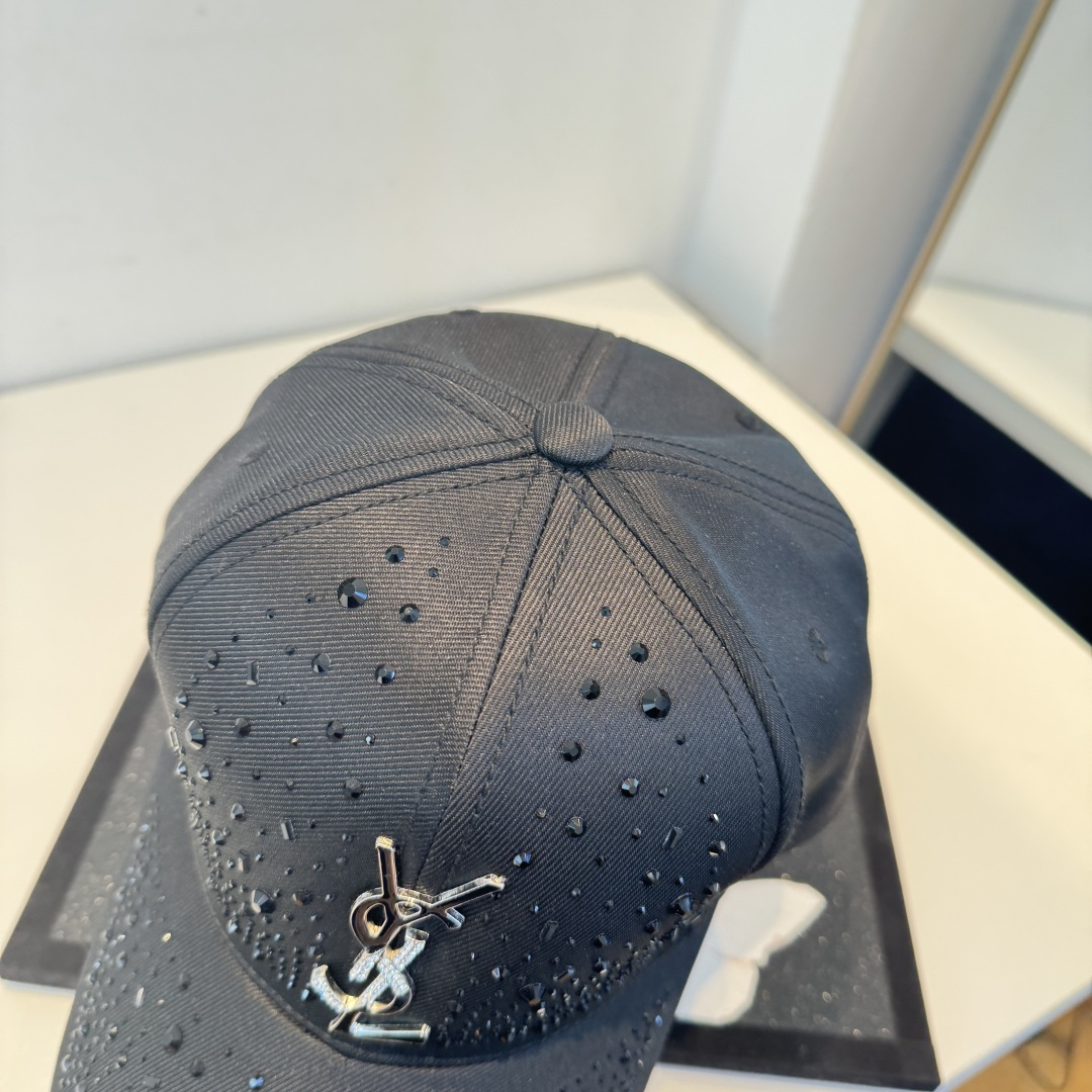 【YSL圣罗兰】2025早春新款简约棒球帽，新款出货，大牌款超好搭配，赶紧入手！