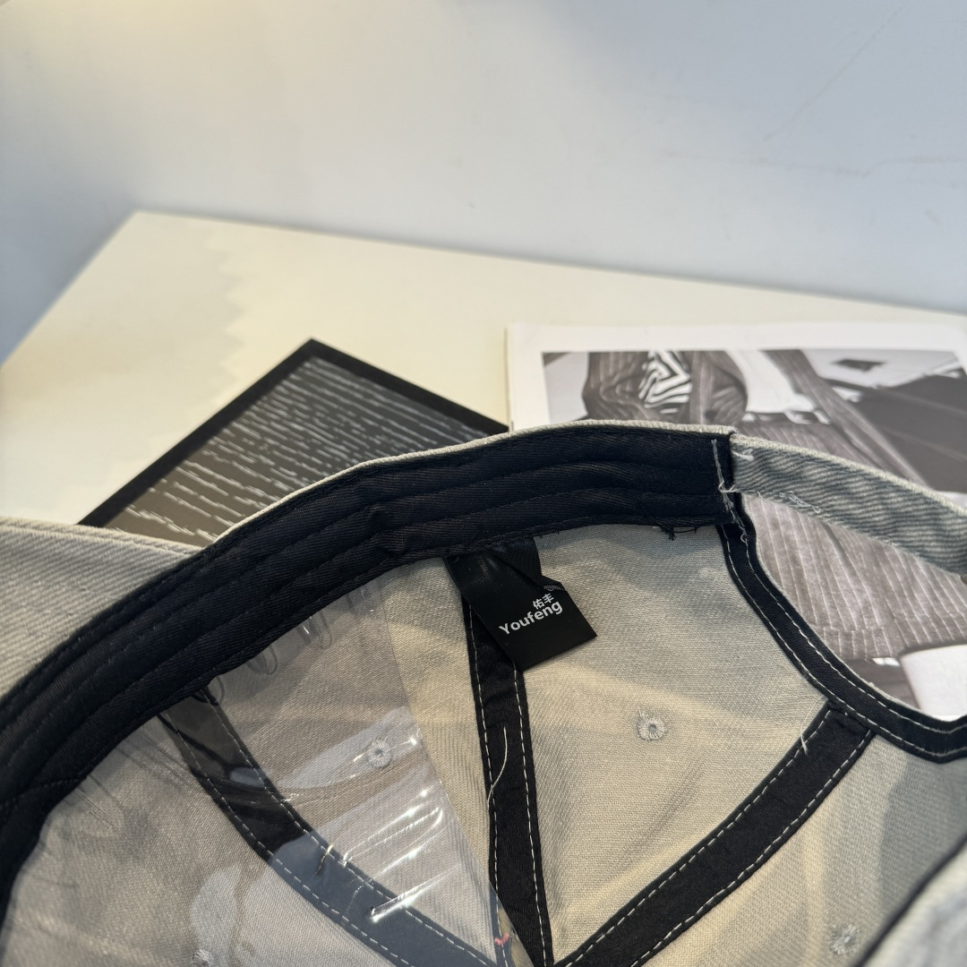 古奇棒球帽♥️GUCCI🧢官网新品，棒球帽，原单品质火爆来袭 。🎩 工艺非常精美 高档大气上档次！低调奢